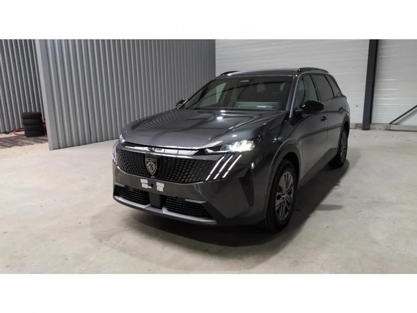 Peugeot 5008 Allure Hybrid 145cv e-DCS6 7 Places + Pack Panoramic Navigation + NEUF 0KM - 2
