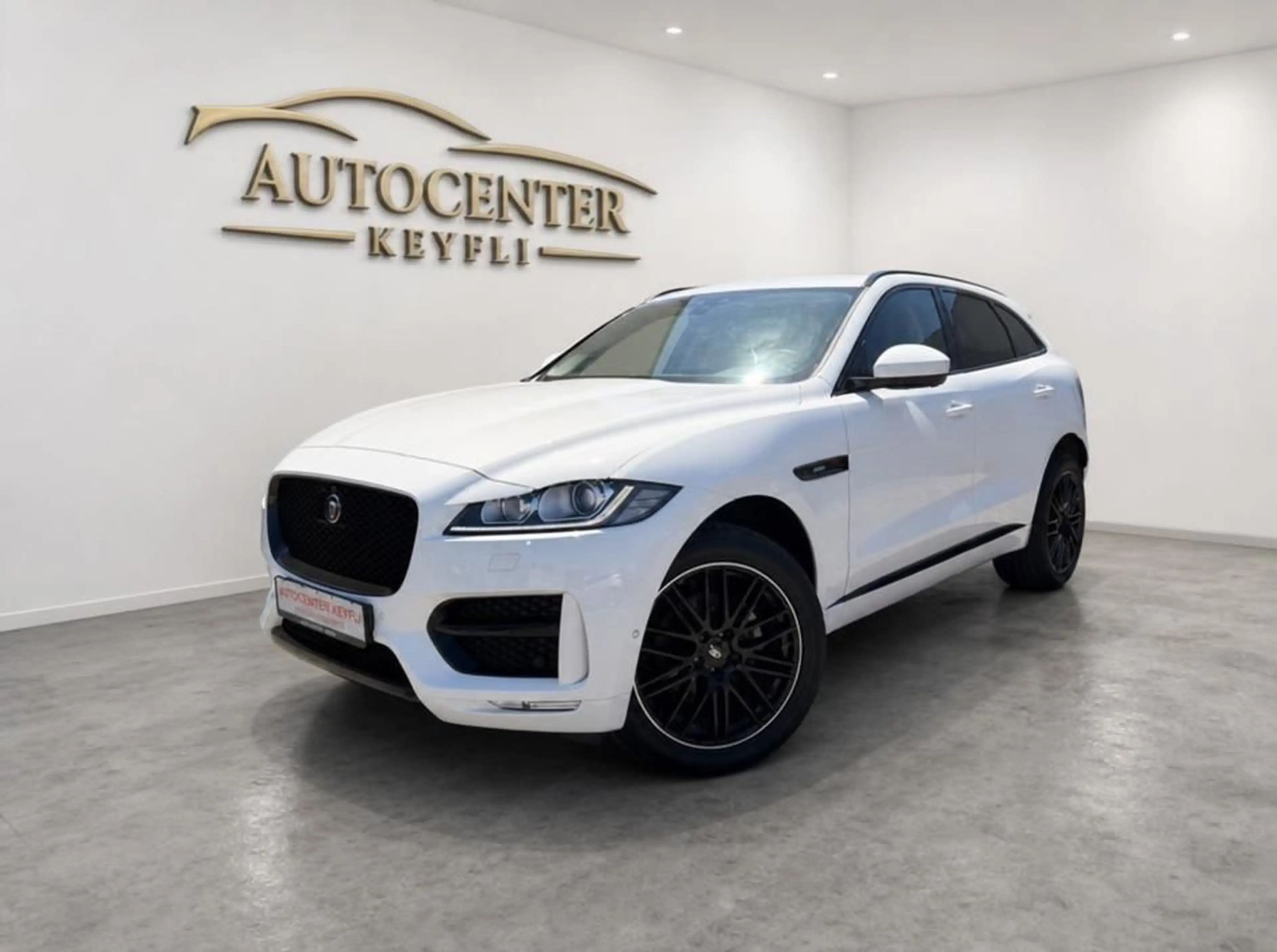 Jaguar F-Pace F-PACE R-Sport AWD*PANORAMA*KAMERA*1-HAND*AHK