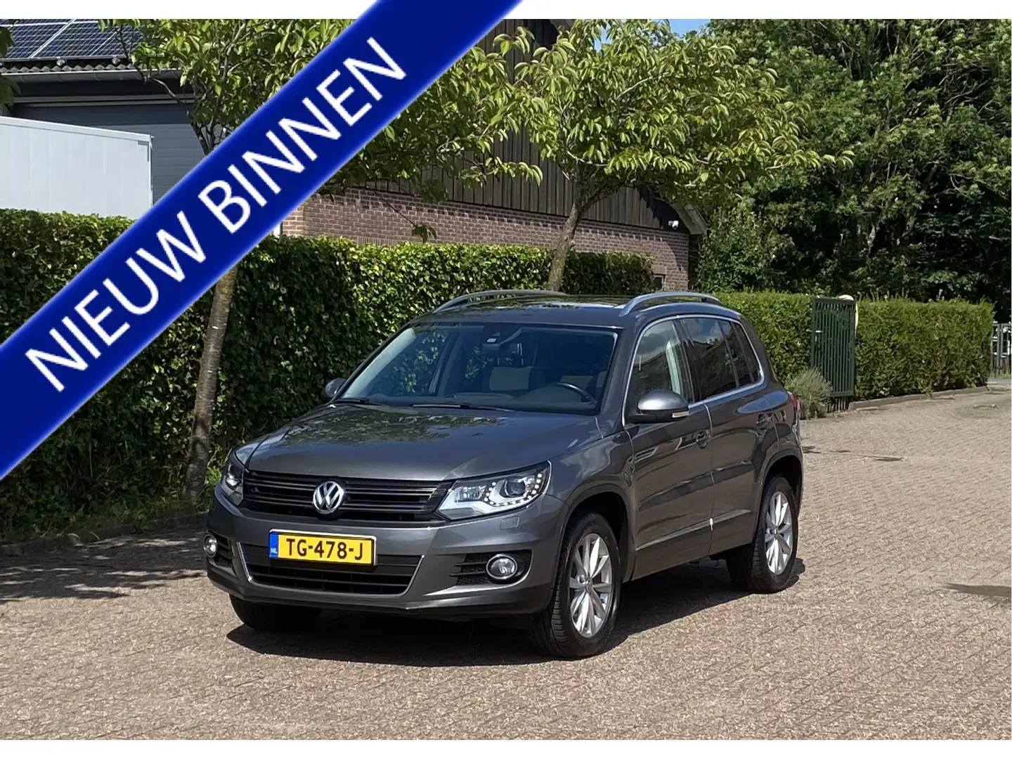 Volkswagen Tiguan 1.4 TSI Sport&Style Vol opties! in topstaat Gri - 1