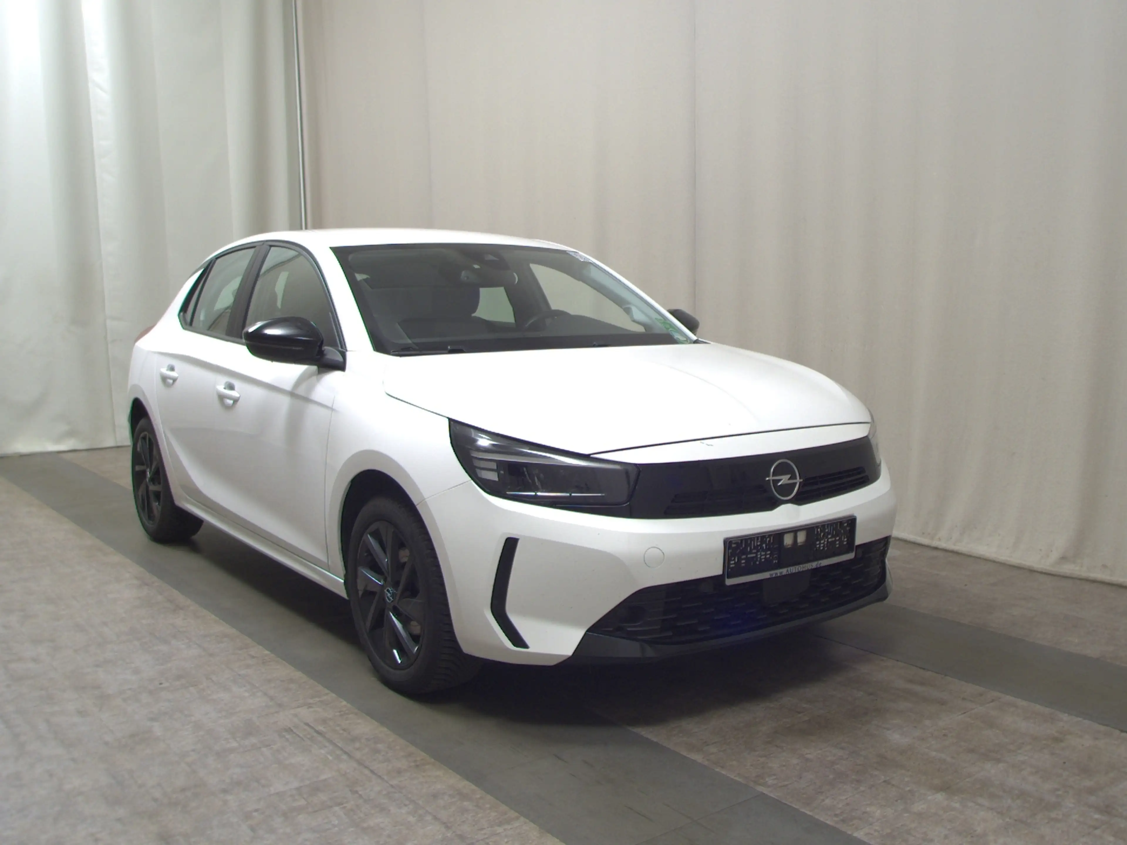 Opel Corsa — photo 3