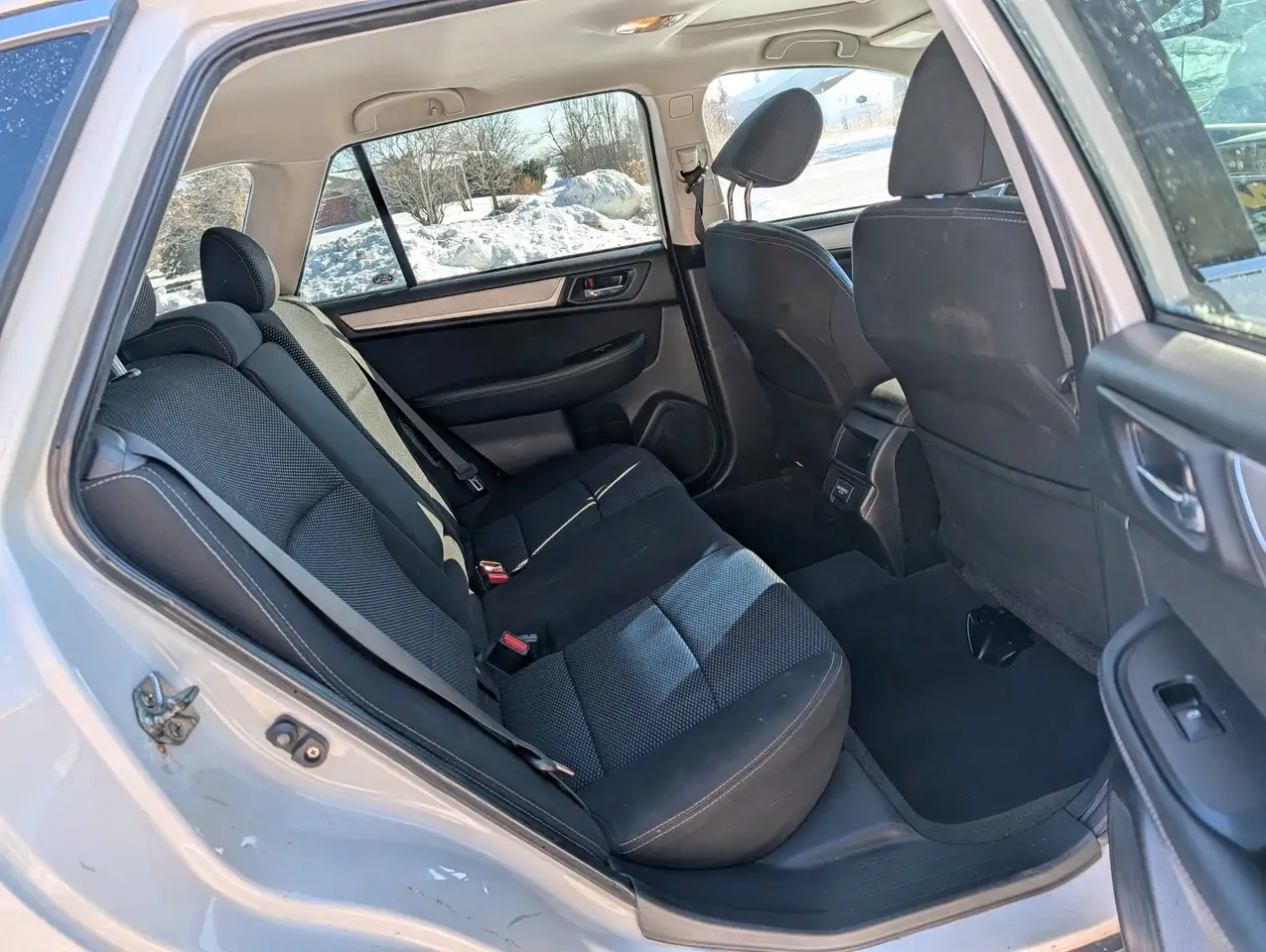 Subaru OUTBACK снимка Subaru OUTBACK