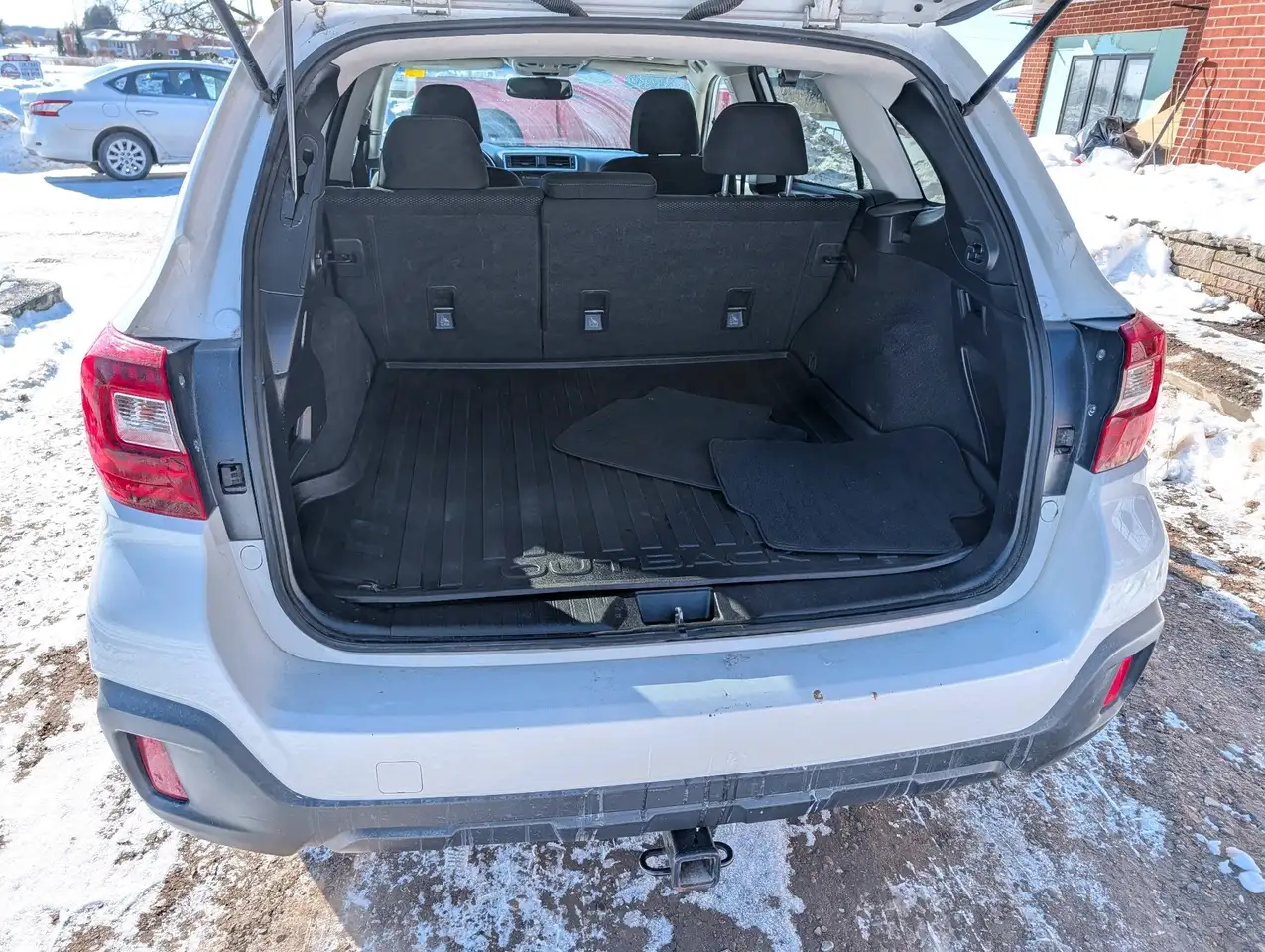 Subaru OUTBACK снимка Subaru OUTBACK