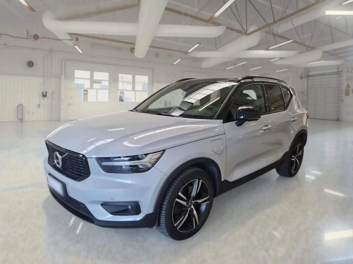 Volvo XC40 T5 Plug-in Hybrid auto Recharge R-Design - 1