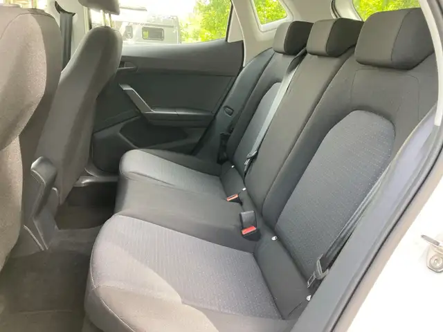 SEAT Ibiza view 11