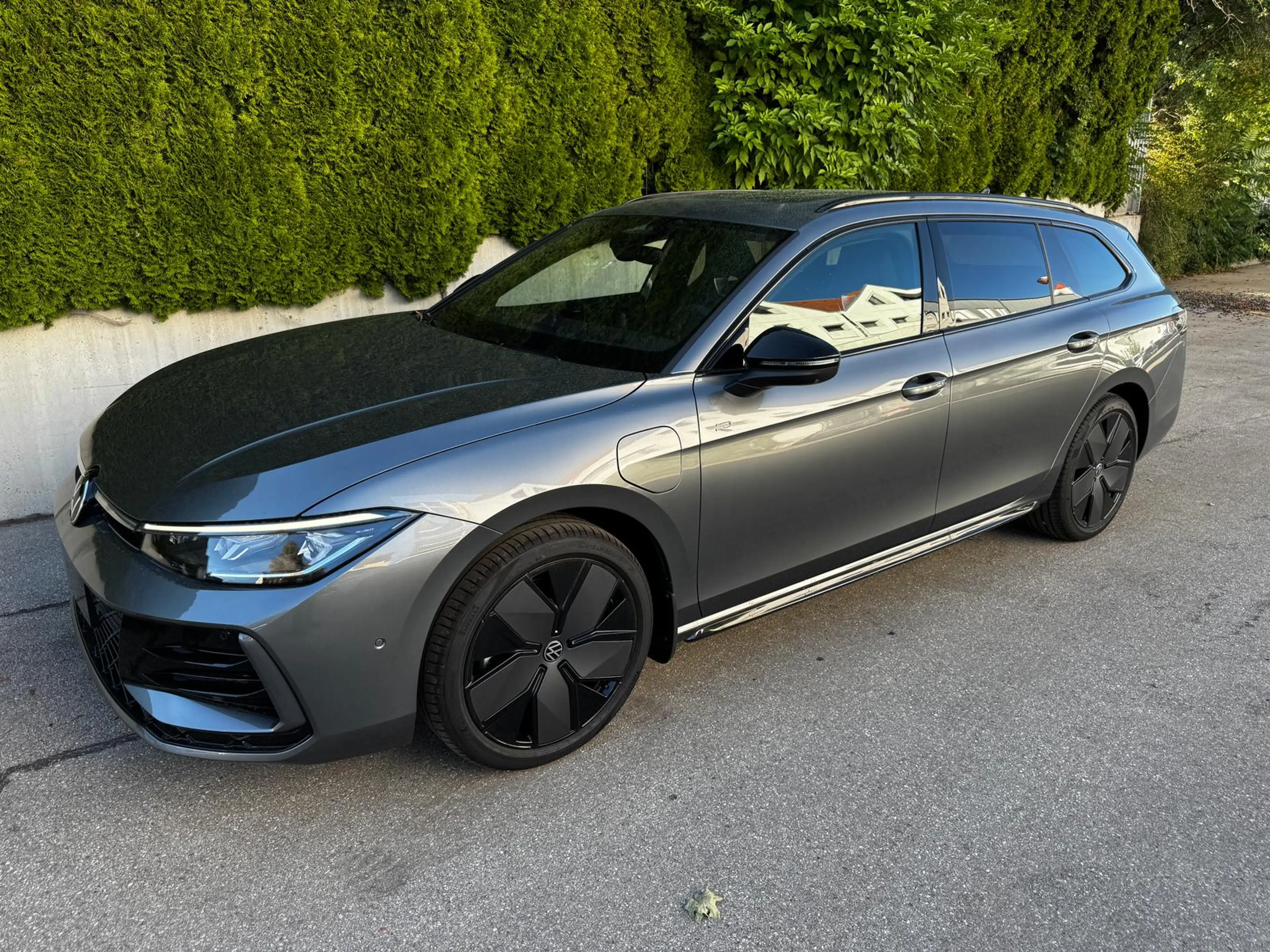 Volkswagen Passat Variant 1.5 TSI eHybrid R-line Black AHK 360