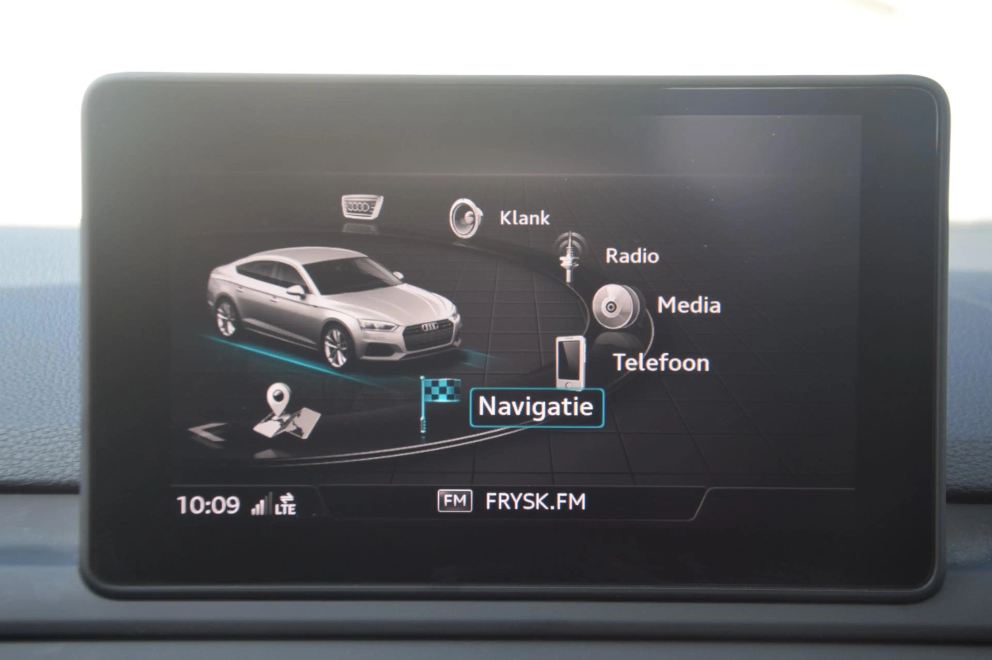 Audi A5 Sportback 2.0 TFSI MHEV 35TFSI — photo 14