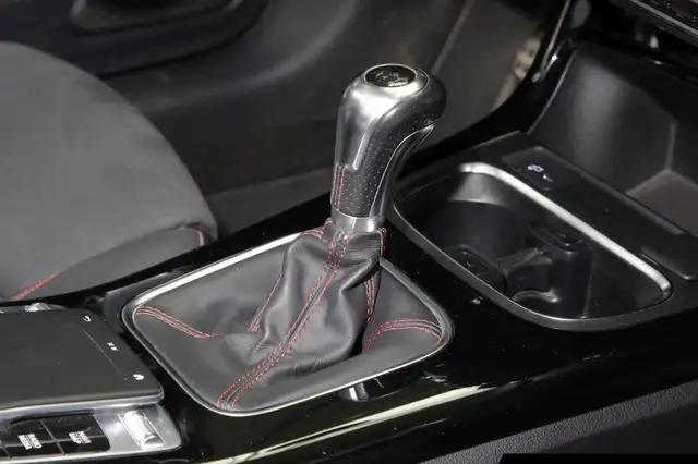 Mercedes-Benz A-Class view 9