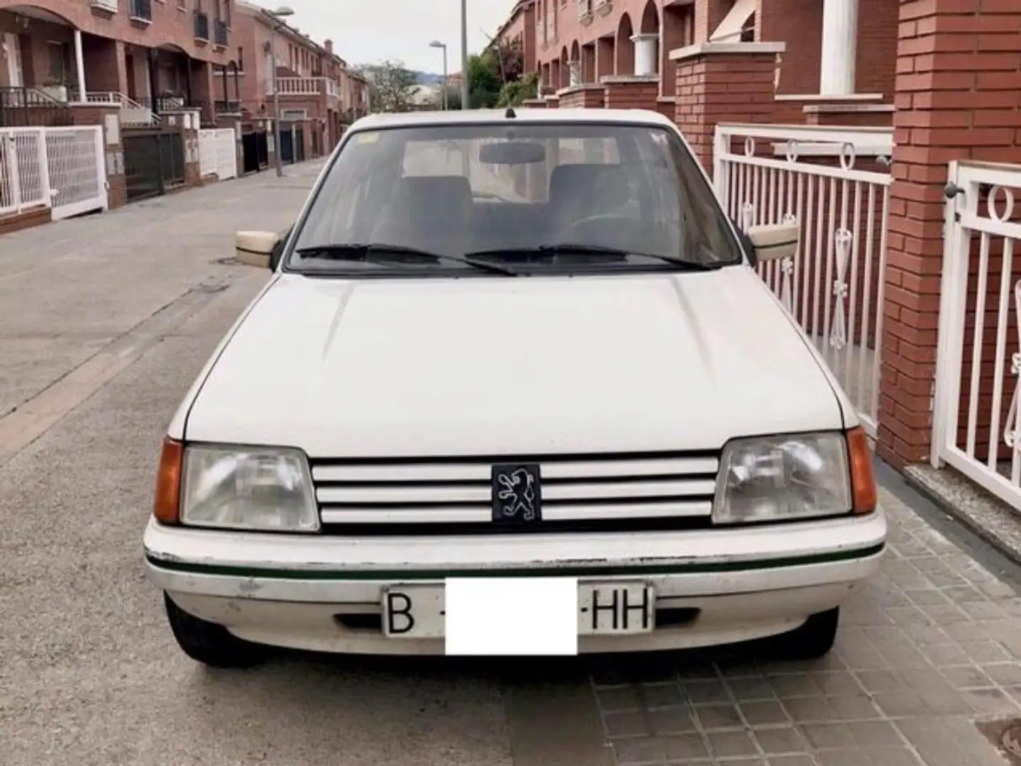 Peugeot 205 LACOSTE Blanco - 2