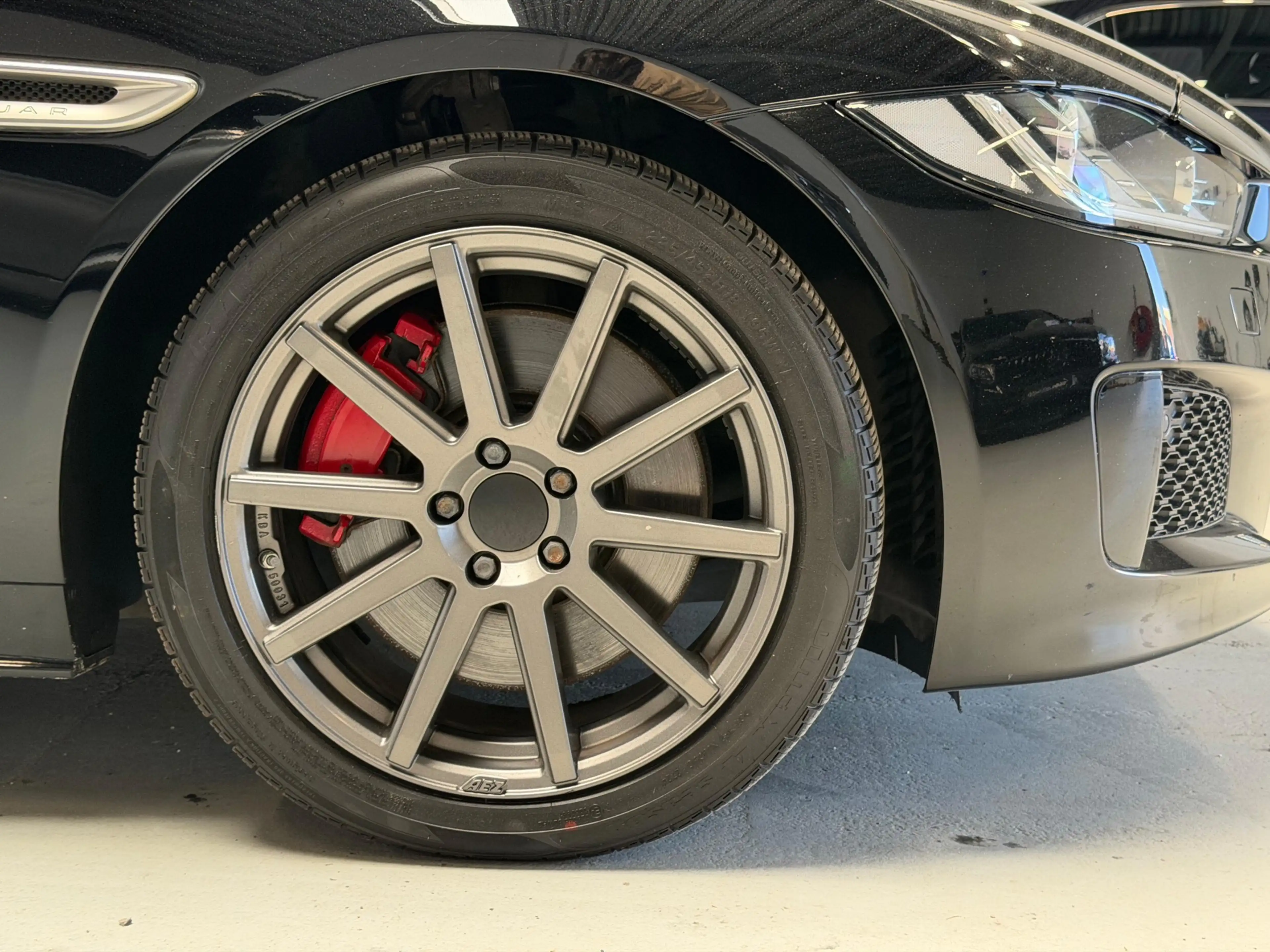 Jaguar XE 3.0 S V6 340PK - STOELVERWARMING — photo 11