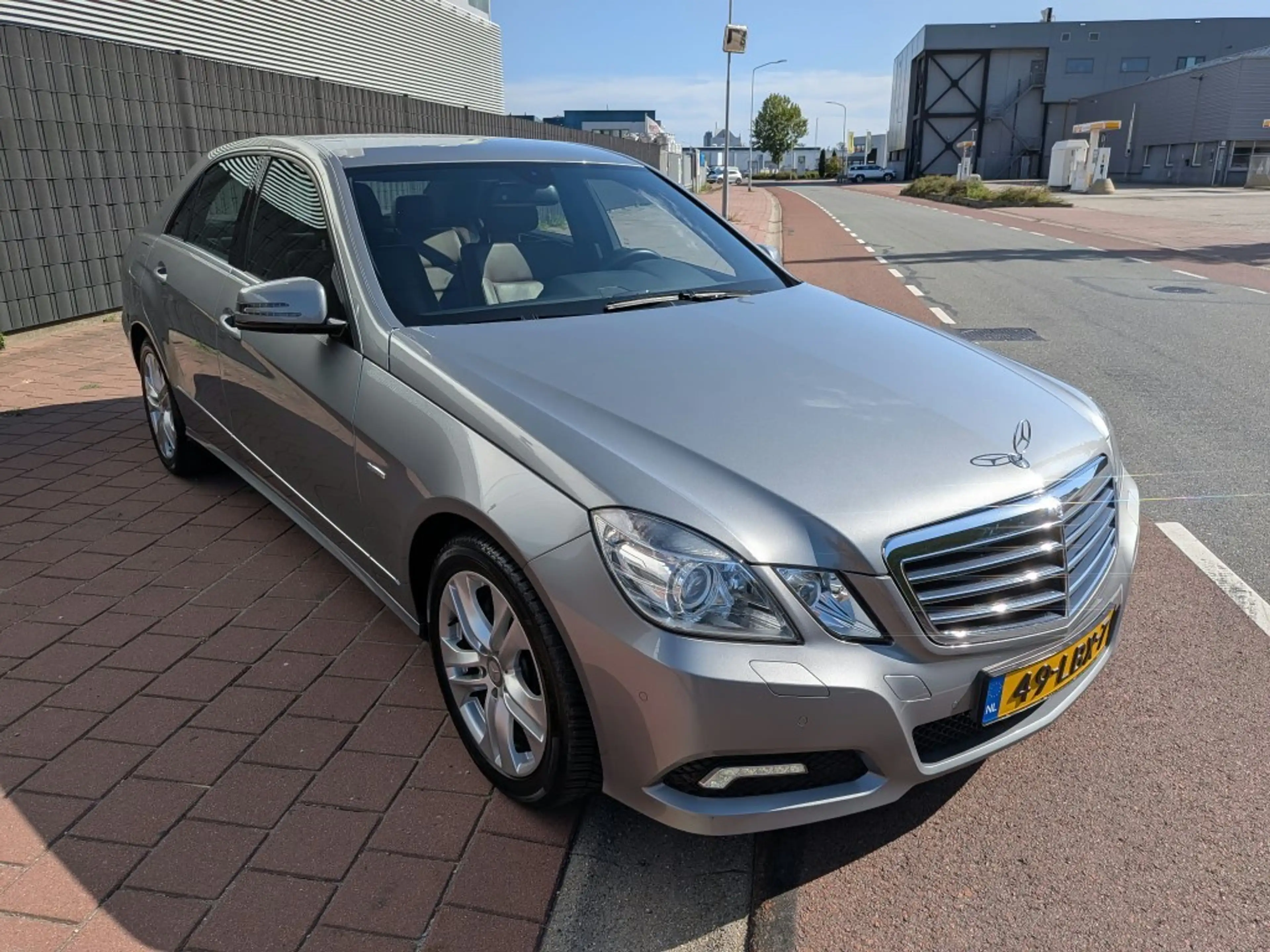 Mercedes-Benz E 250 CGI Business Class Avantgarde 1 eigenaar dealerond — photo 6