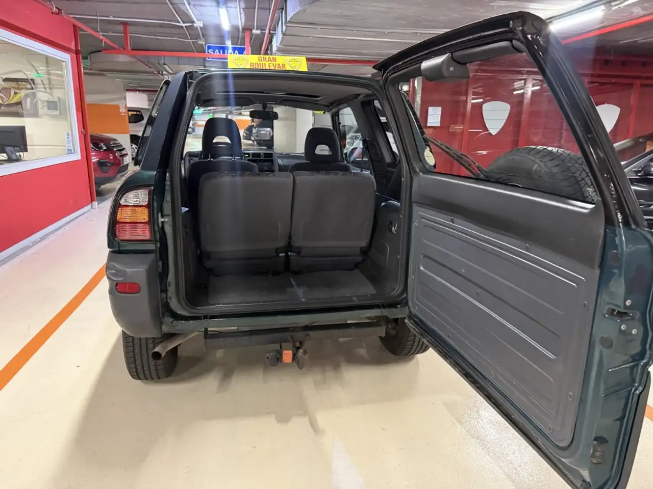 Toyota RAV4 GX, foto 7
