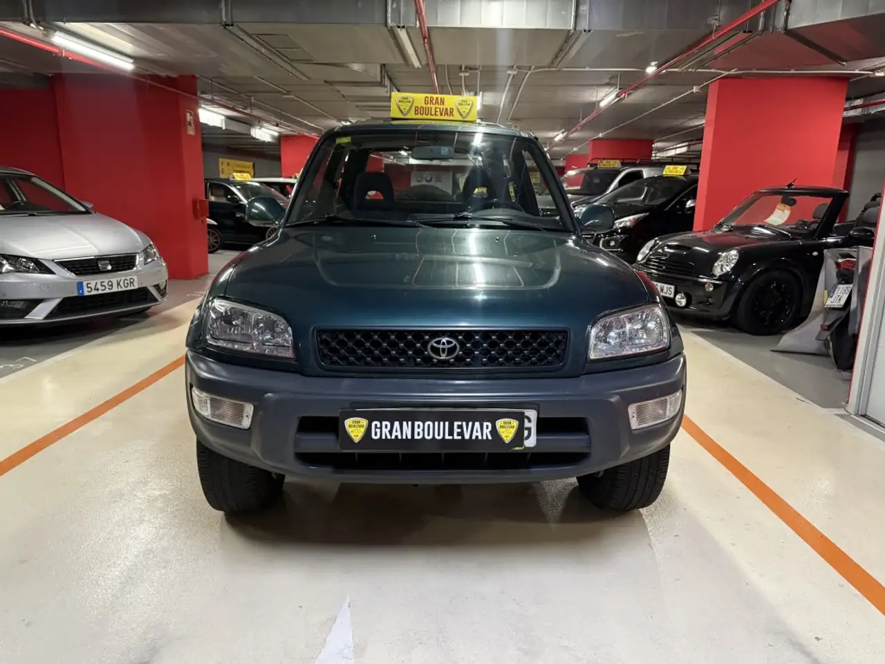 Toyota RAV4 GX, foto 3