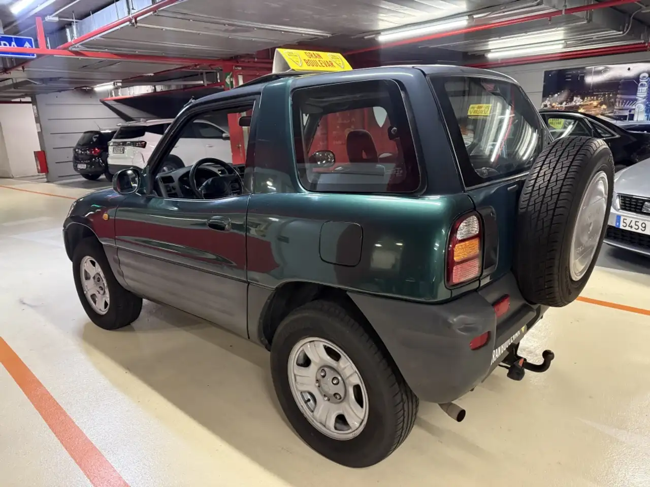 Toyota RAV4 GX, foto 5