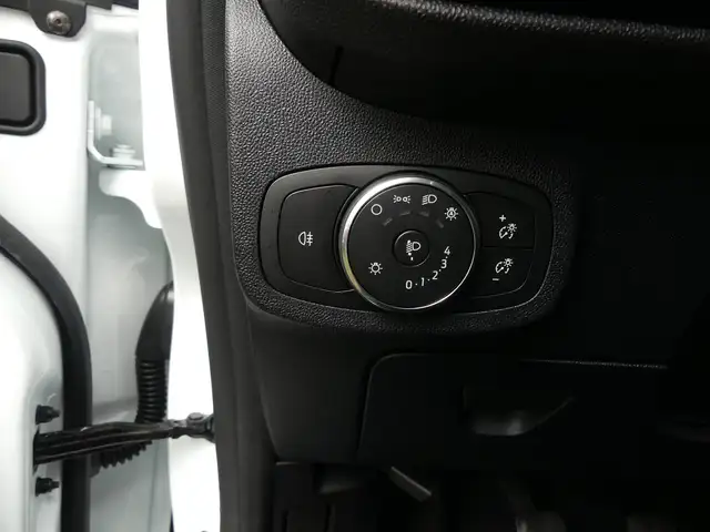Ford Fiesta view 6