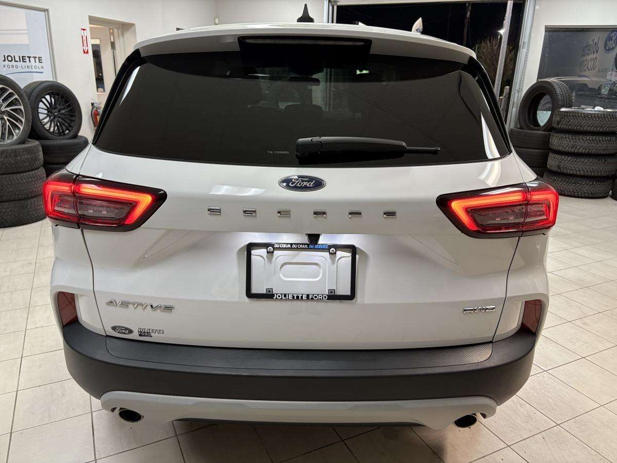 2023 Ford Escape ACTIVE AWD SIEGE/VOLANT CHAUFFANT DEMARREUR A DIST — снимка 1
