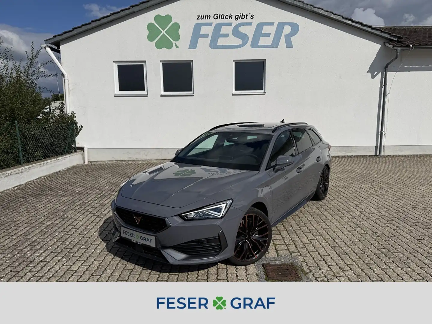 CUPRA Leon Sportstourer VZ 1.4 e-Hybrid 19" eHECK PANO Grau - 1