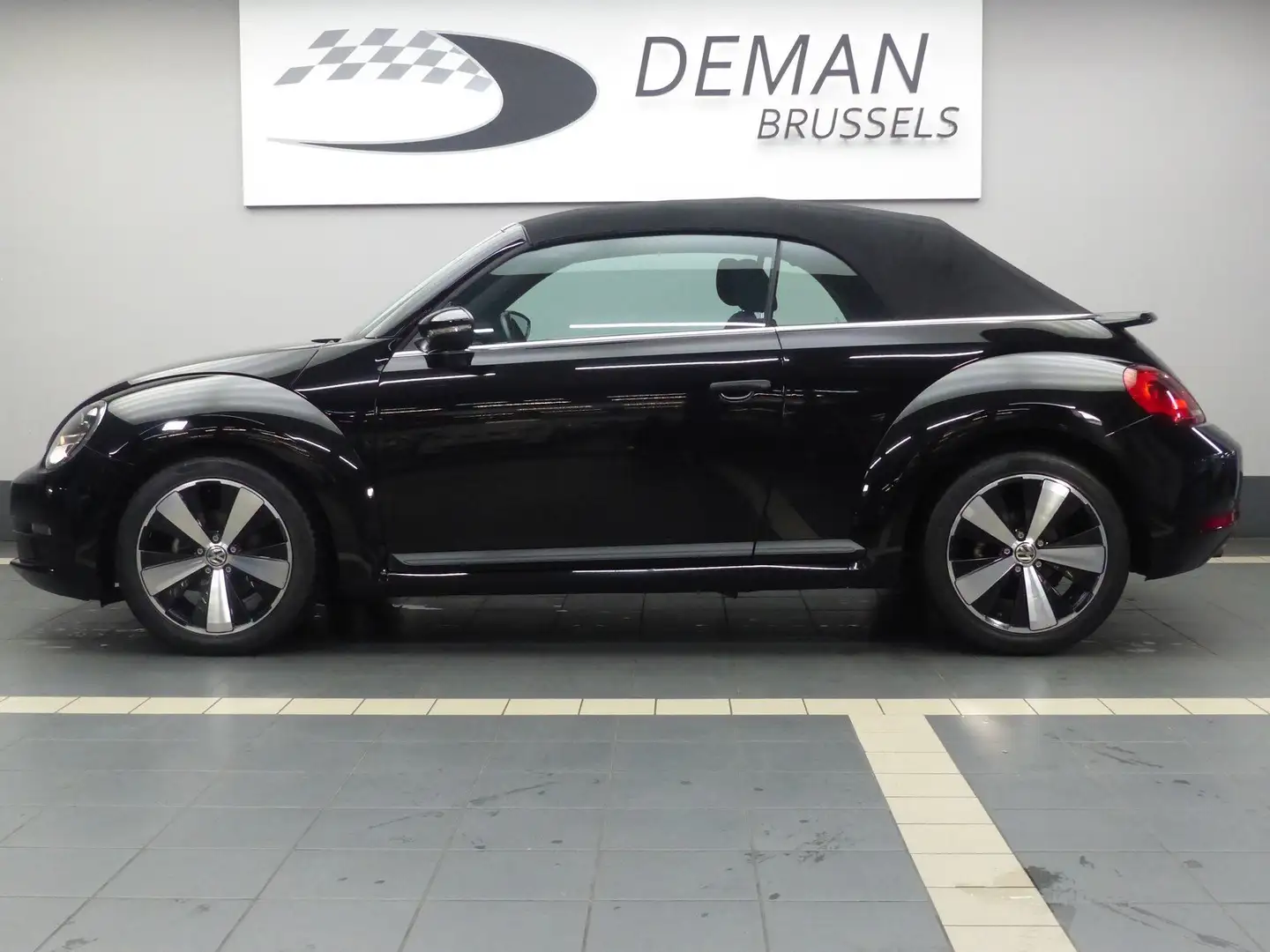 Volkswagen Beetle 1.2 TSI * Cabrio * Auto Noir - 2