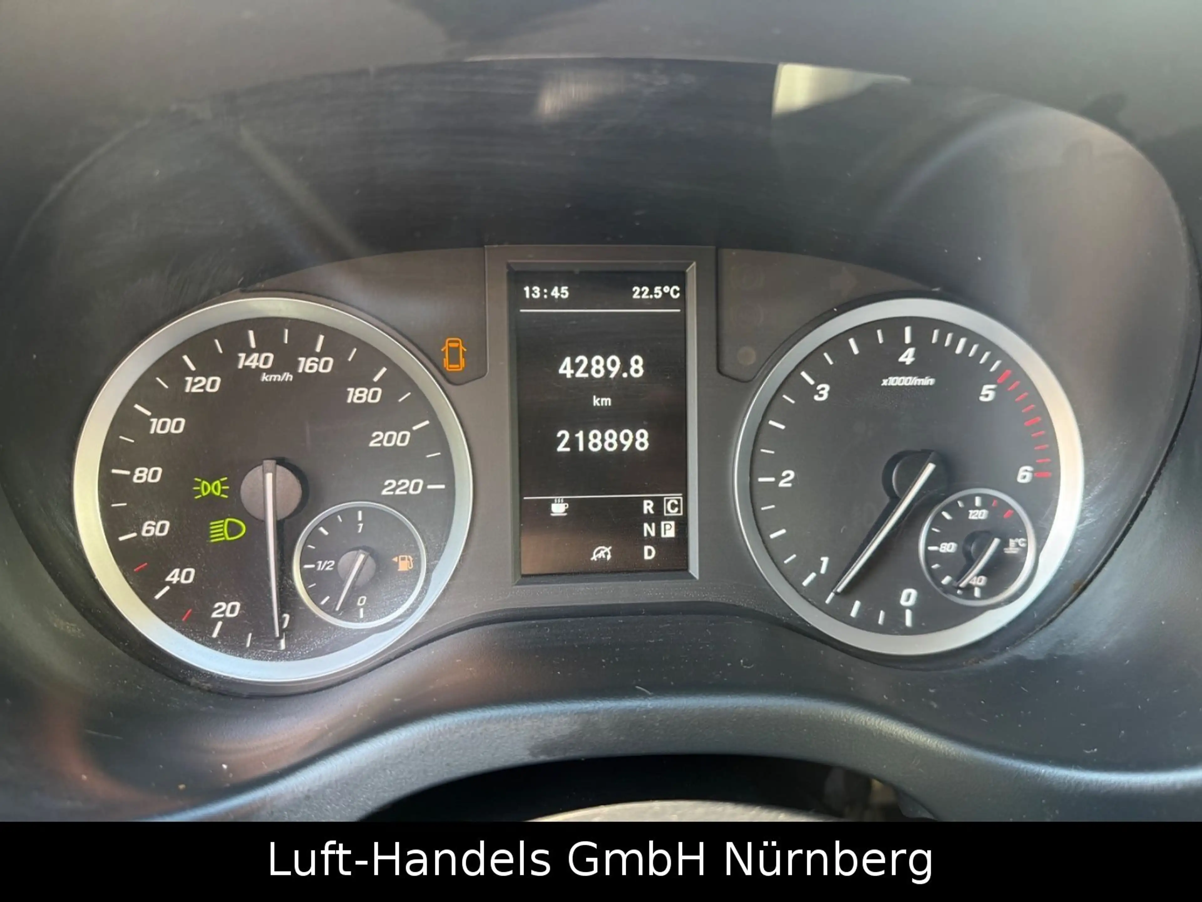 Mercedes-Benz Vito Tourer 116 CDI RWD extralang Pro 8SitzKlima — photo 12