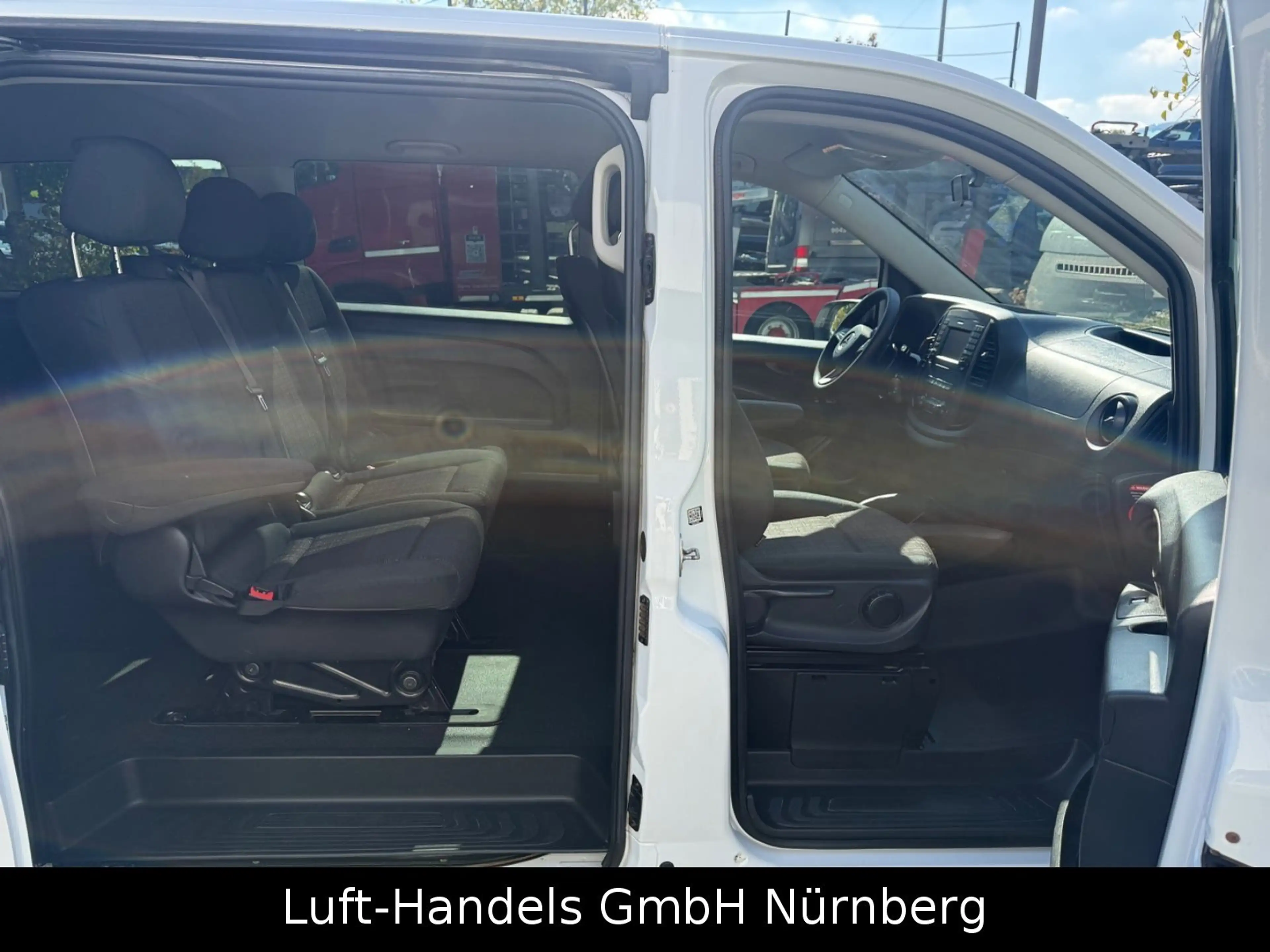 Mercedes-Benz Vito Tourer 116 CDI RWD extralang Pro 8SitzKlima — photo 14