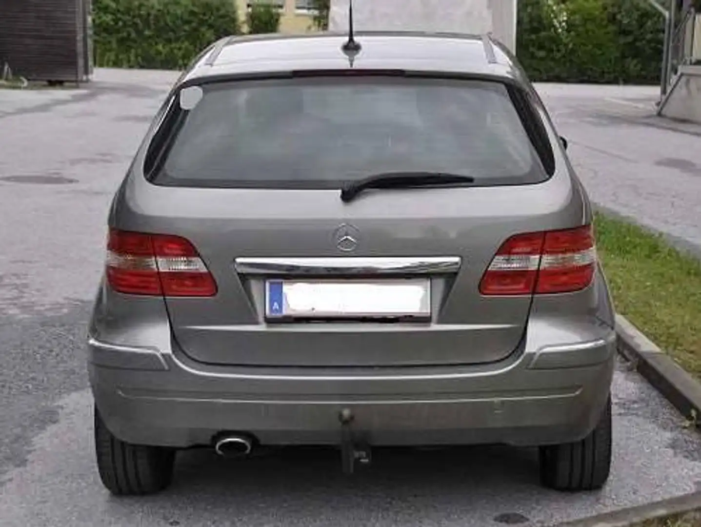 Mercedes-Benz B 180 B 180 CDI Aut. Grau - 2
