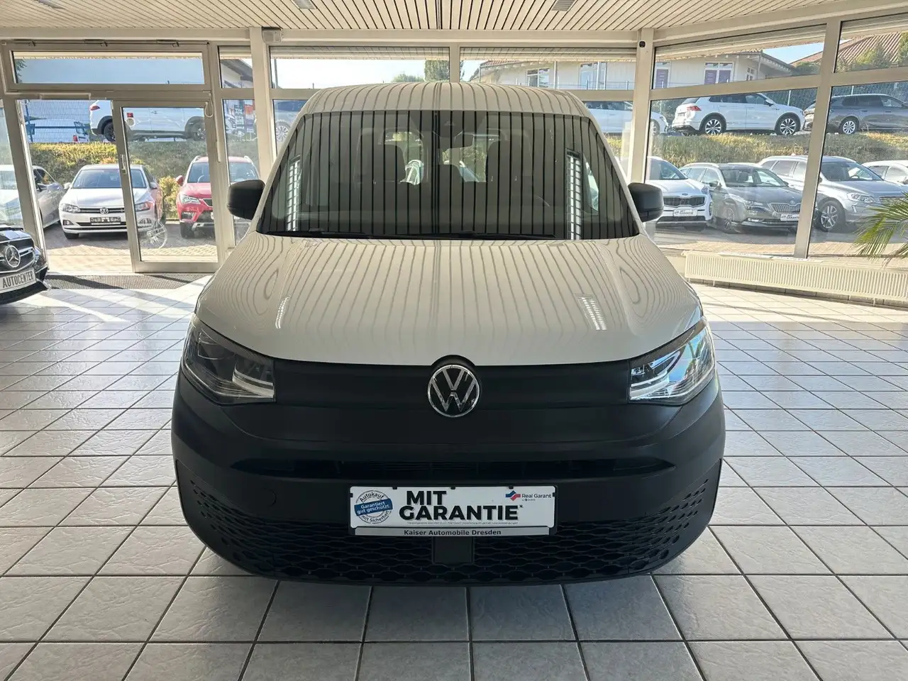 Volkswagen Caddy Kombi Maxi*IQ.DRIVE*PDC*SHZ*AHK*Tempo*, миниатюра 2