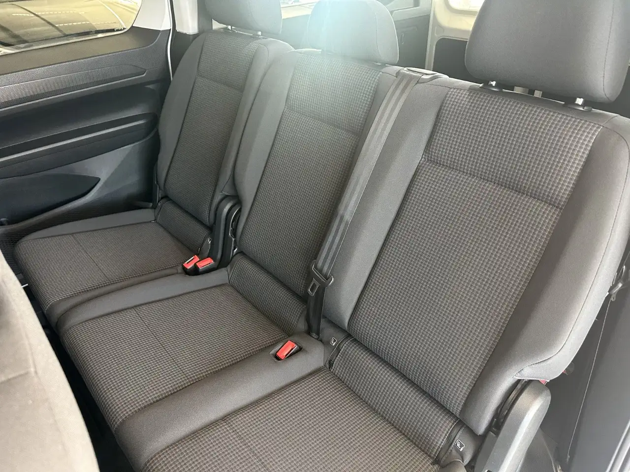 Volkswagen Caddy Kombi Maxi*IQ.DRIVE*PDC*SHZ*AHK*Tempo*, миниатюра 11