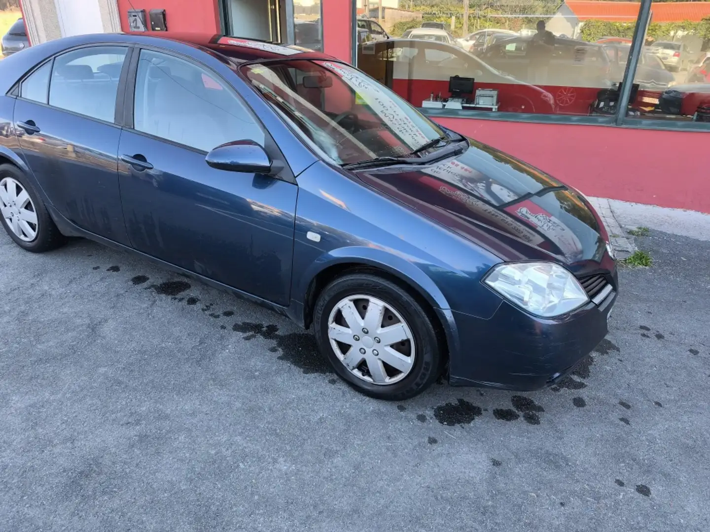 Nissan Almera 2.2dCI Line Up Negro - 2