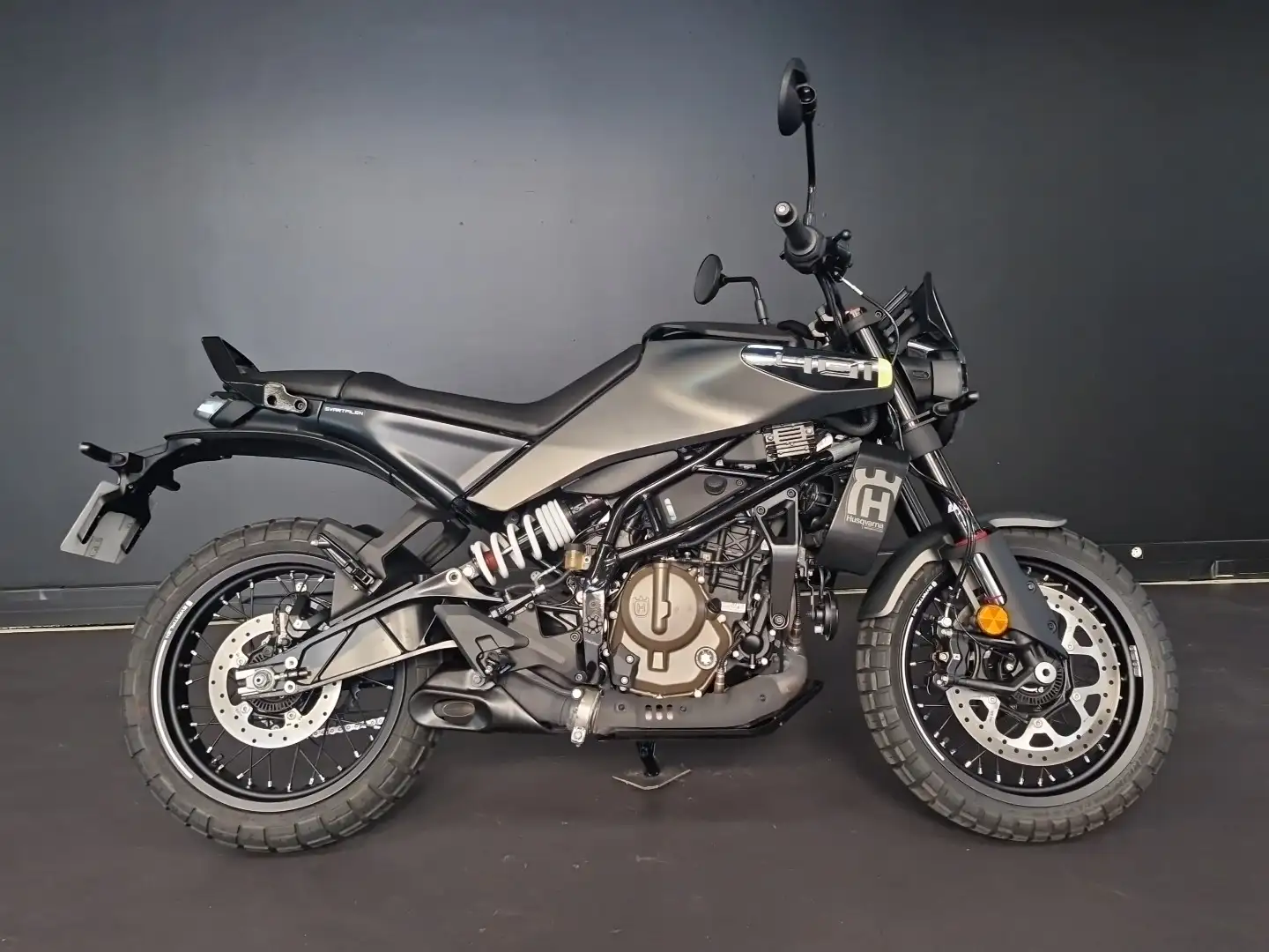 Husqvarna Vitpilen - 1