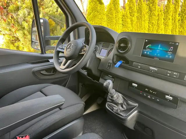 Mercedes-Benz Sprinter 319 CDI Meiller 3-Seiten Kipper Ansicht 7