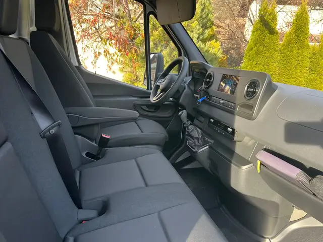 Mercedes-Benz Sprinter 319 CDI Meiller 3-Seiten Kipper Ansicht 8