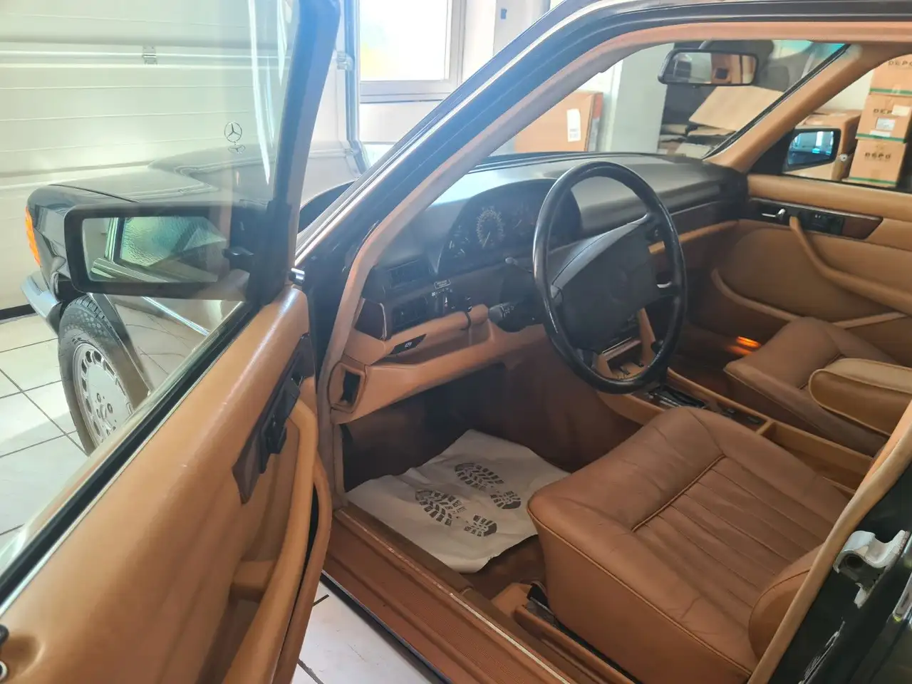 Mercedes-Benz 560 SEL USA Import, foto 10