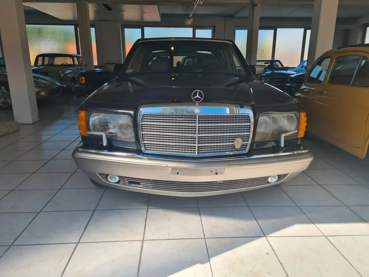 Mercedes-Benz 560 SEL USA Import, foto 3