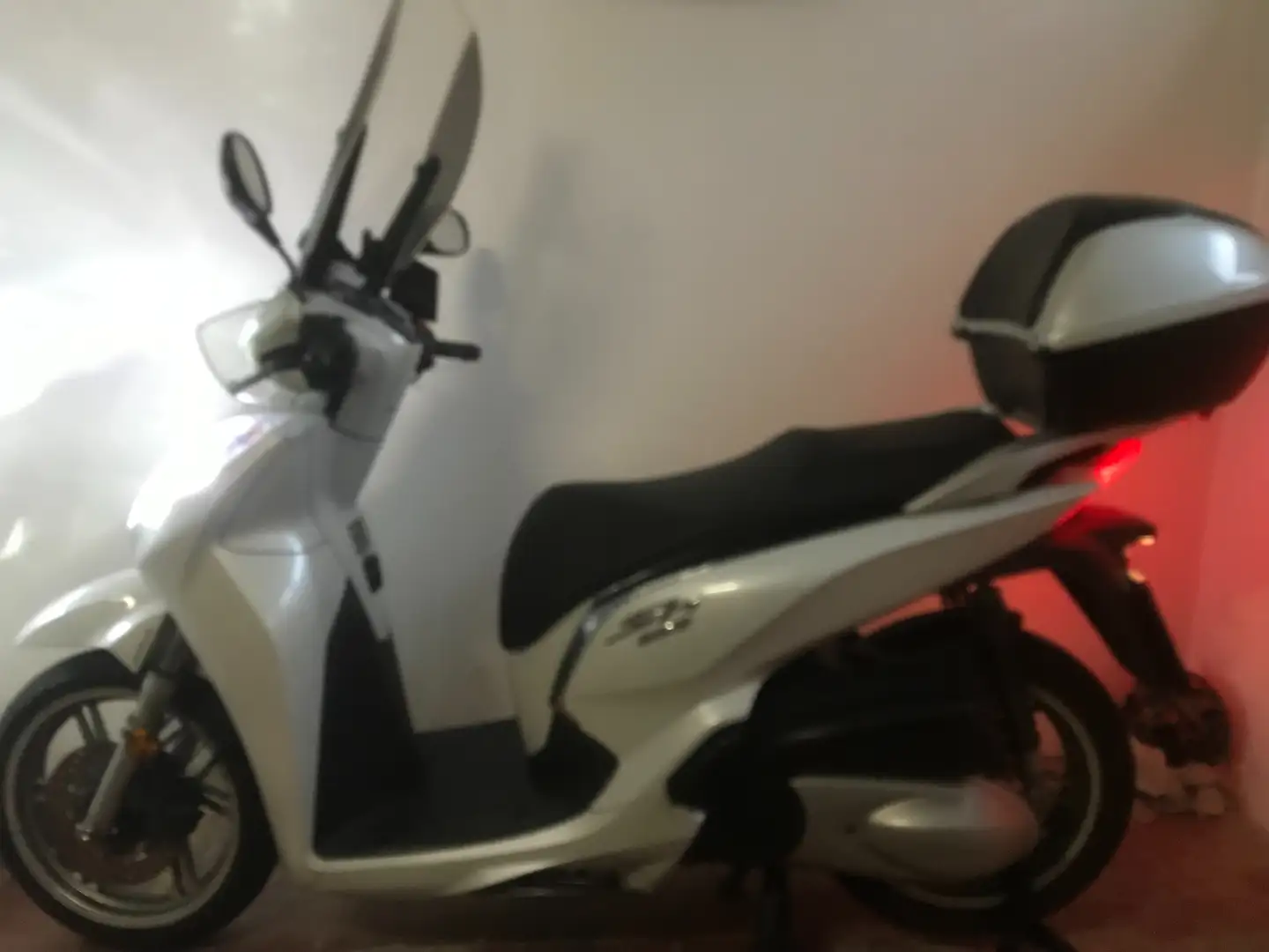 Honda SH 350i Alb - 1