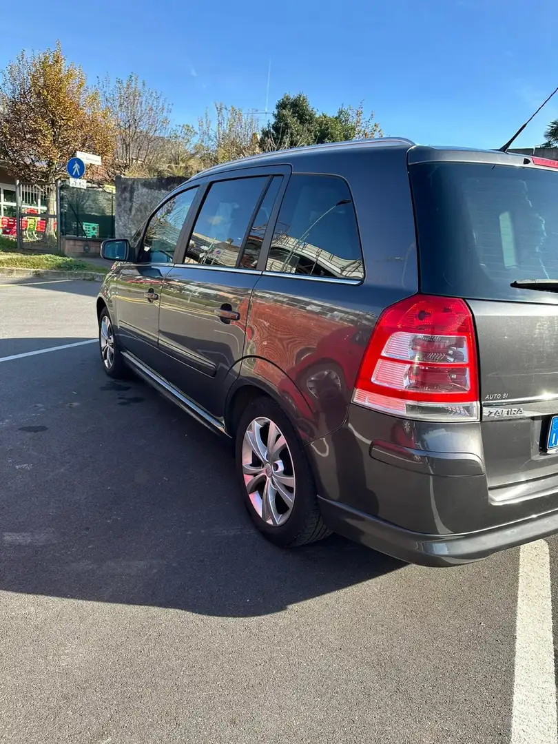 Opel Zafira 1.8 Selection - 1