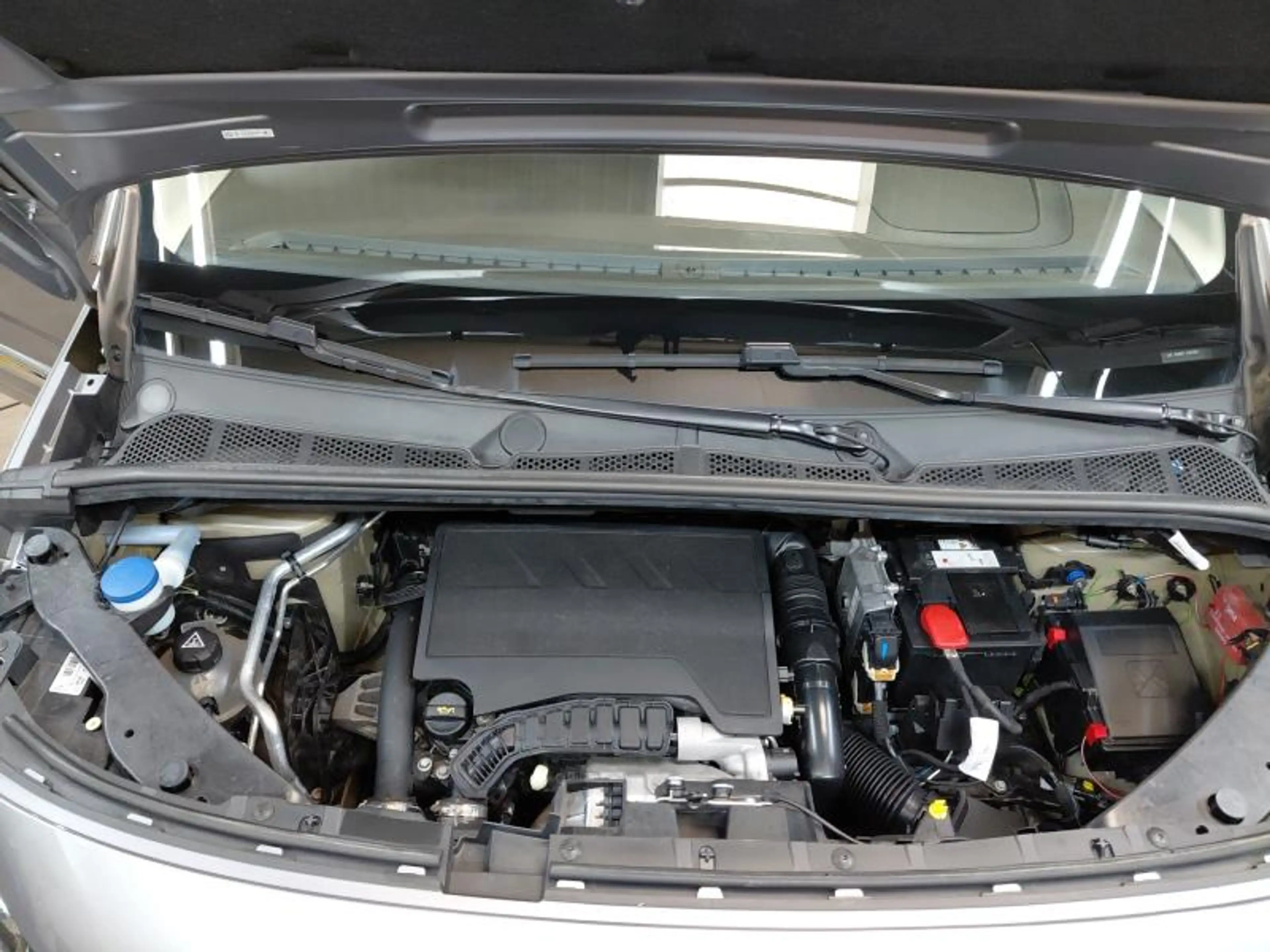 Toyota Verso CITY VERSO MPV — photo 20