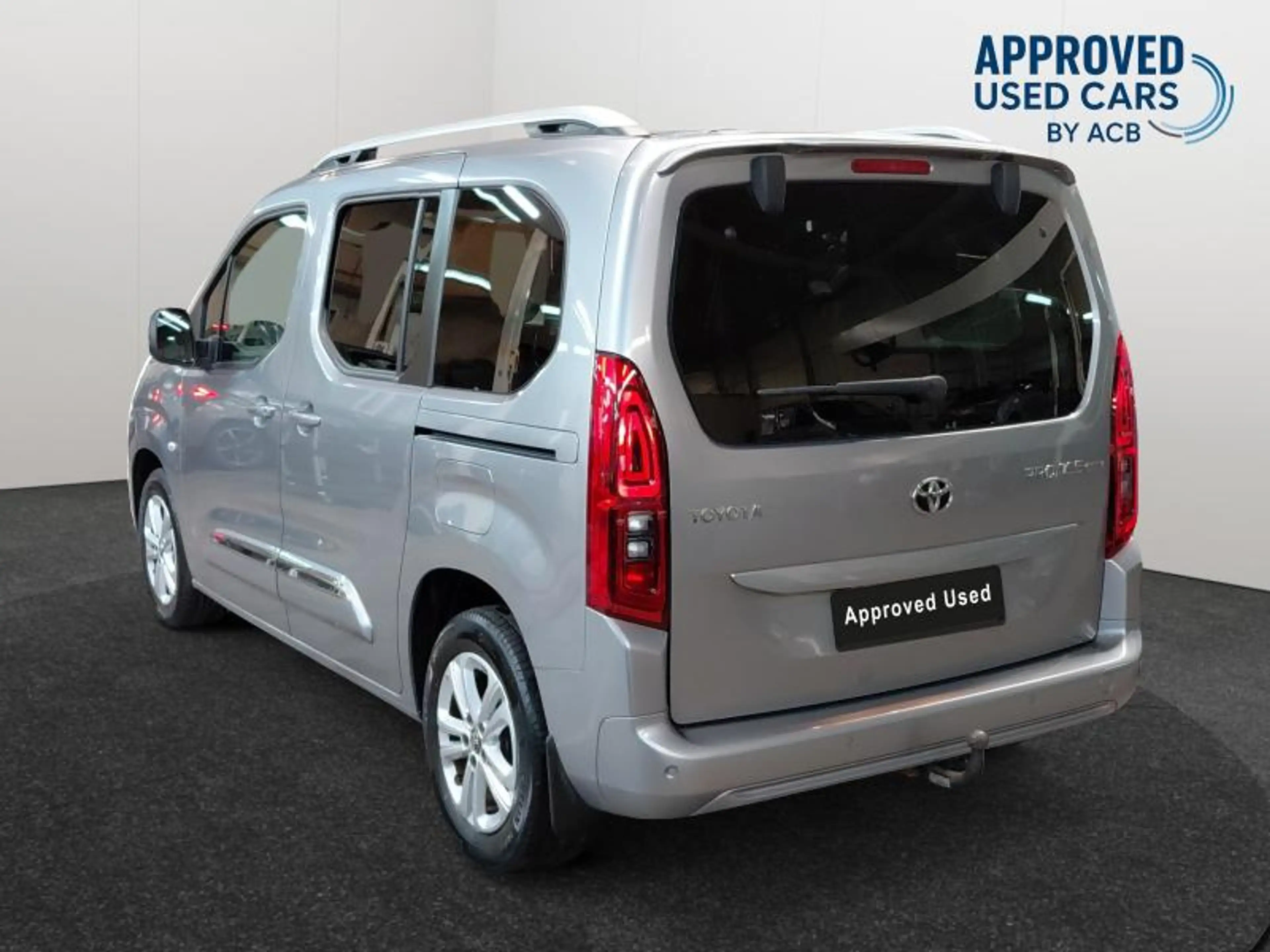 Toyota Verso CITY VERSO MPV — photo 3