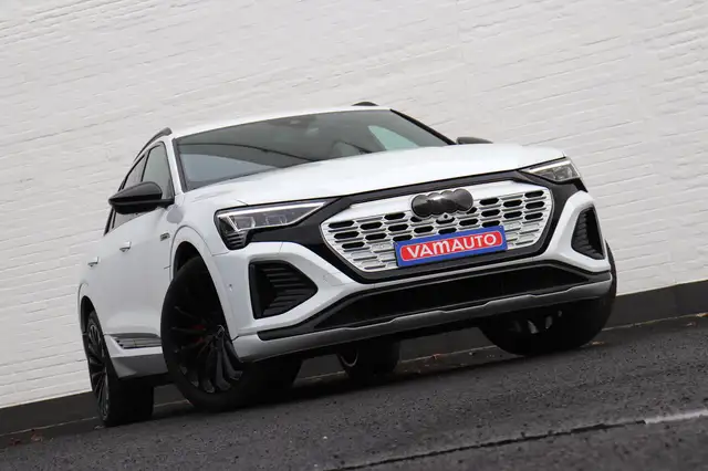 Audi Q8 e-tron 106 kWh 55 Competition - B&O/AdaptiveCC/Towbar/SOH = 94%