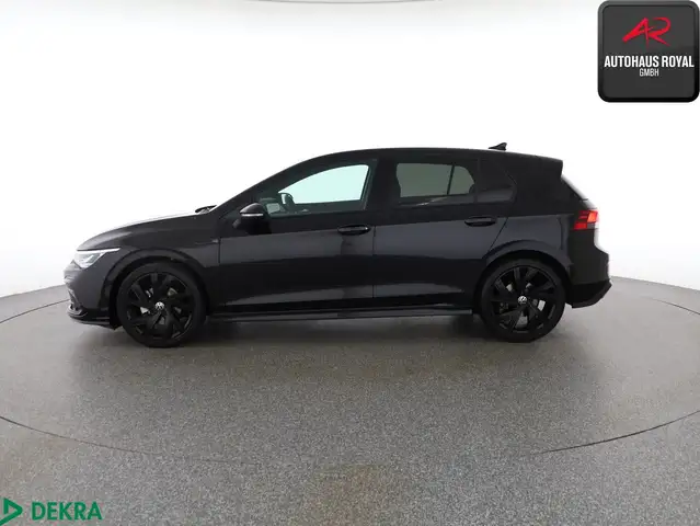 Volkswagen Golf view 2