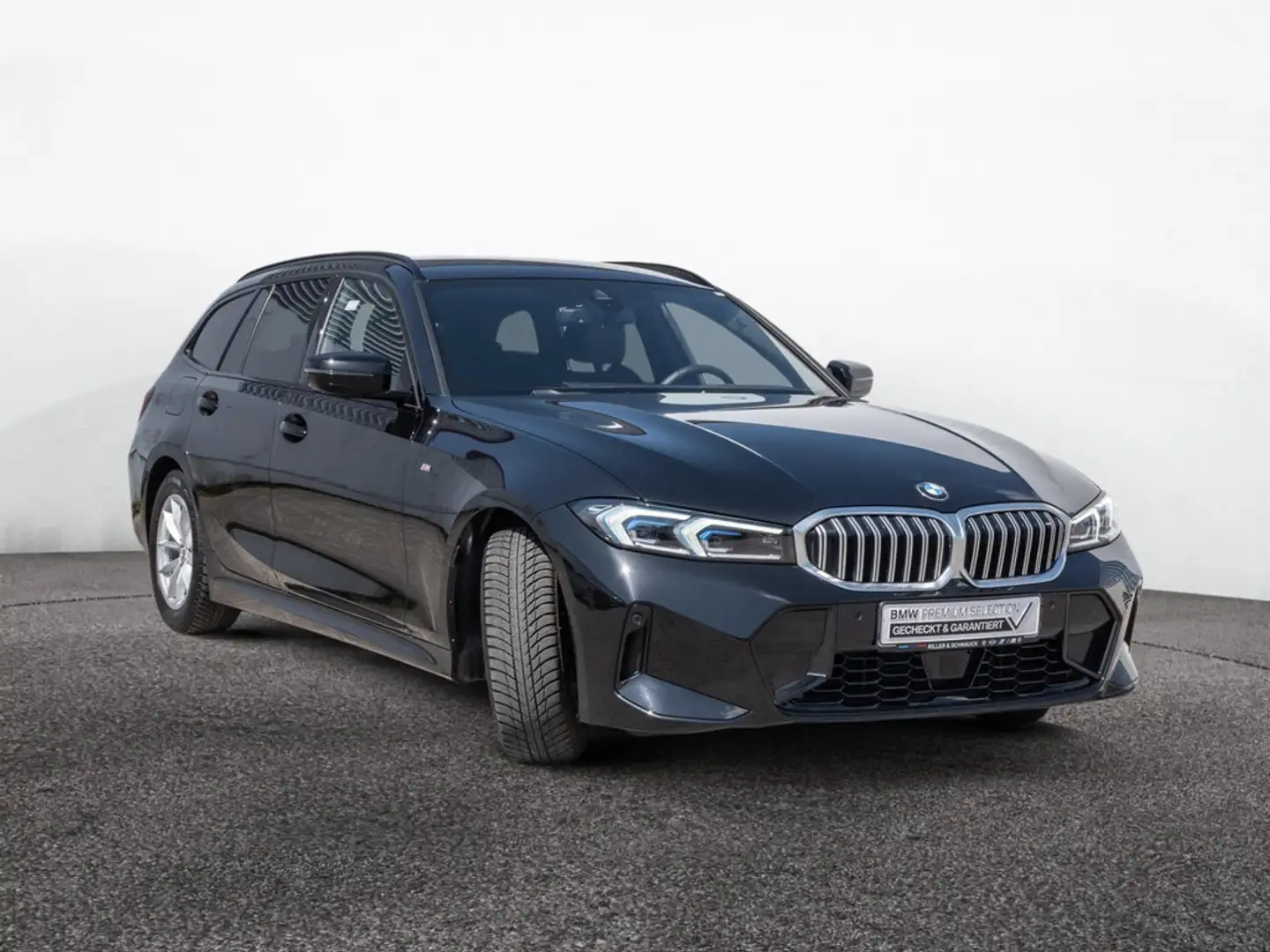 BMW 320 d Touring M Sport AHK+HUD+ACC+KAM+MEM Schwarz - 2