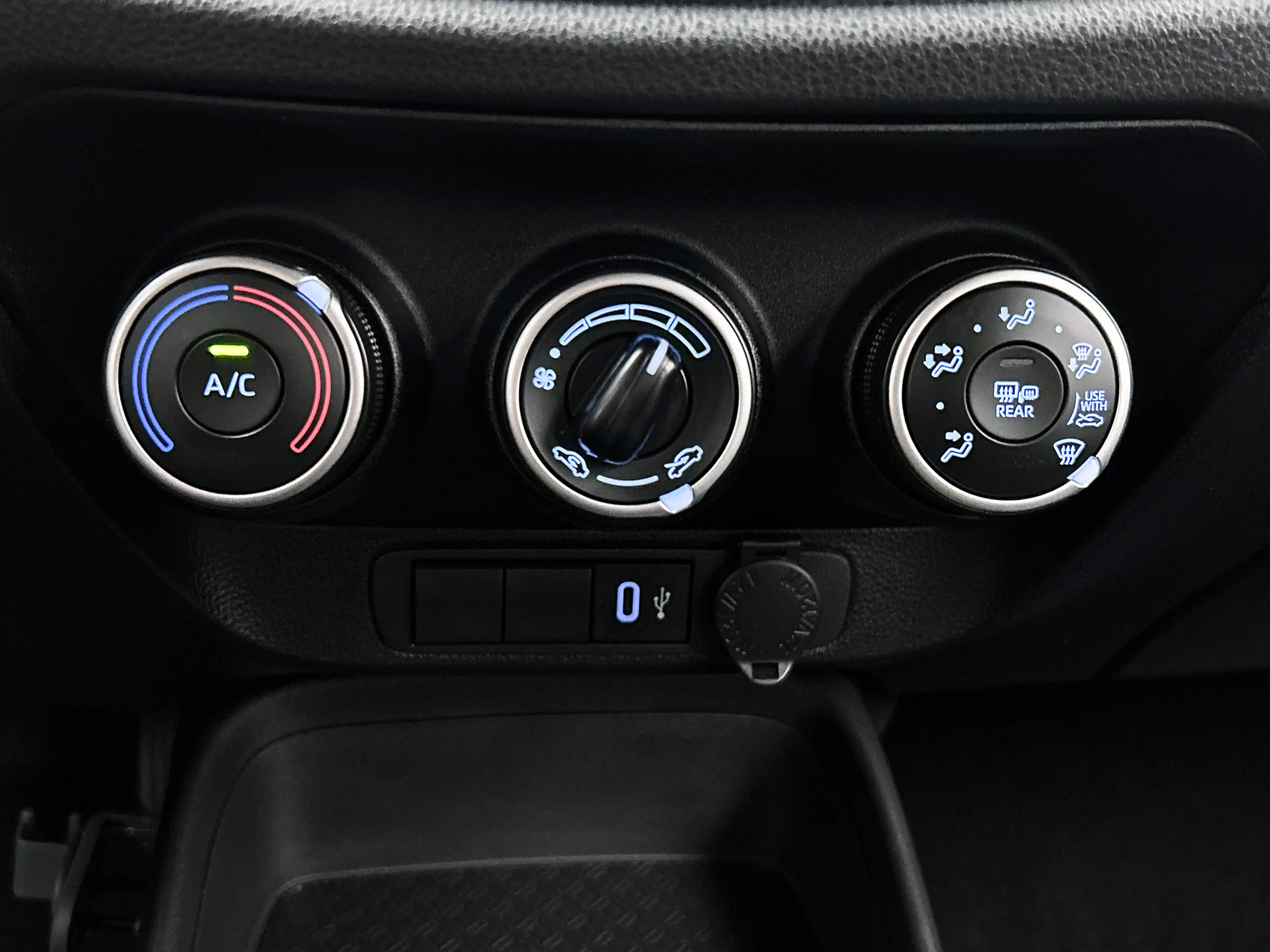 Toyota Aygo X 1.0 VVT-i MT Play | BTW voertuig | Apple CarPlay/A — photo 11