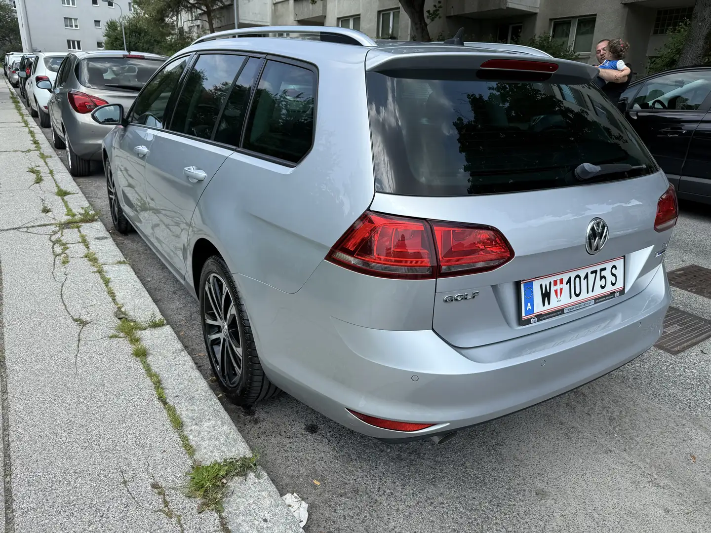 Volkswagen Golf Variant Lounge 1,6 TDI DSG ÖAMTC pickerl bis 07.26 - 2