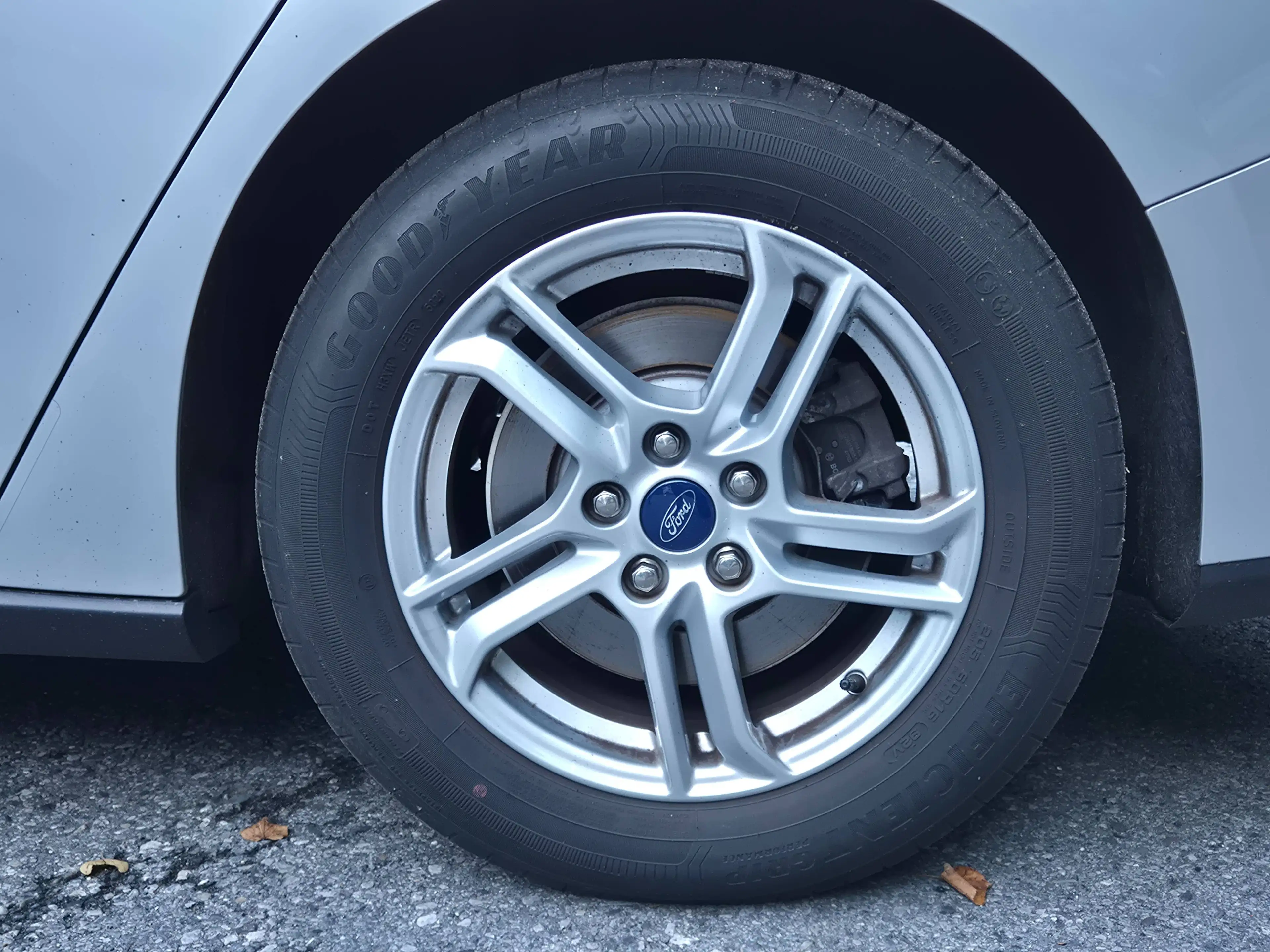Ford Focus Cool & Connect LED Sitzhzg Lenkradhzg Carplay — photo 12