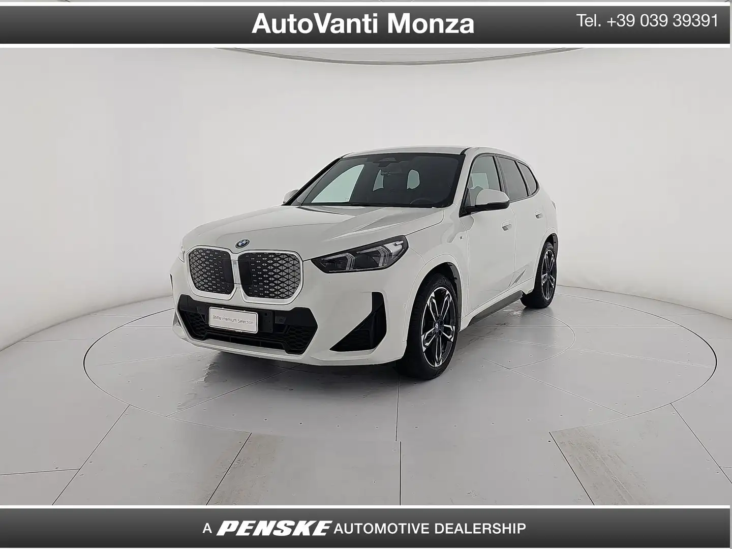BMW iX1 iX1 eDrive 20 Msport Bianco - 1