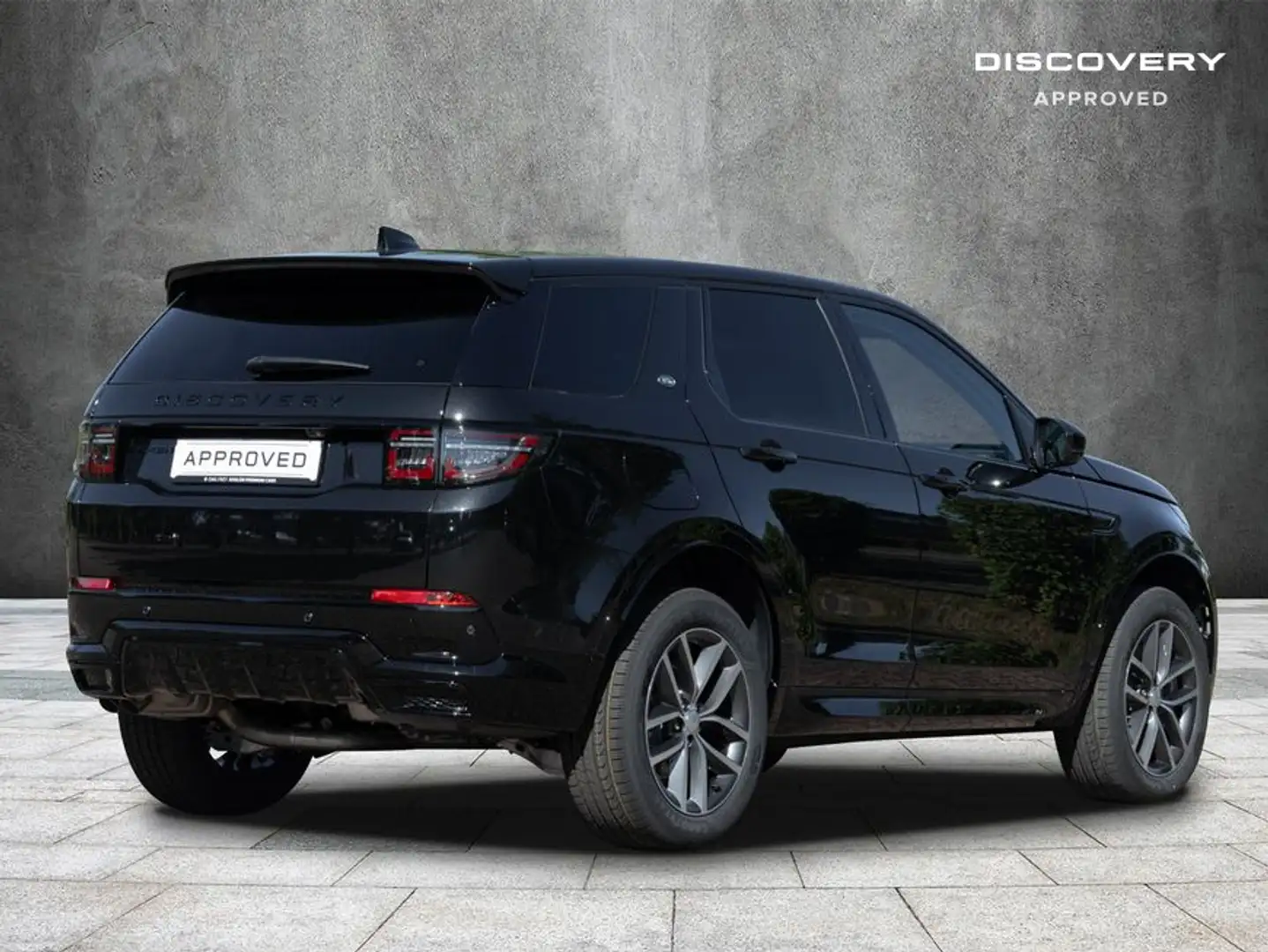 Land Rover Discovery Sport D200 Dynamic SE Zwart - 2