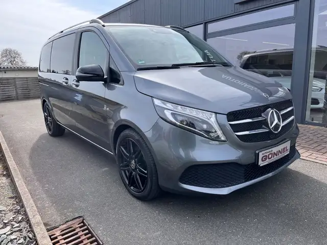 Mercedes-Benz V 300 NAVI+AHK+SHZ+LED+TOTW+WR