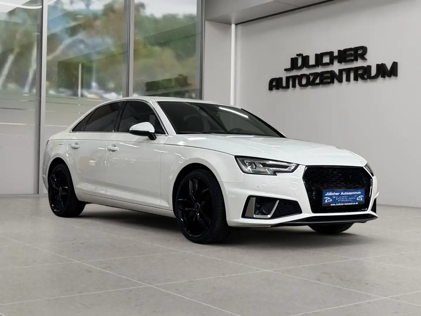 Audi A4 Lim. sport ultra, 1.Hand, Tüv/Au Neu Weiß - 1