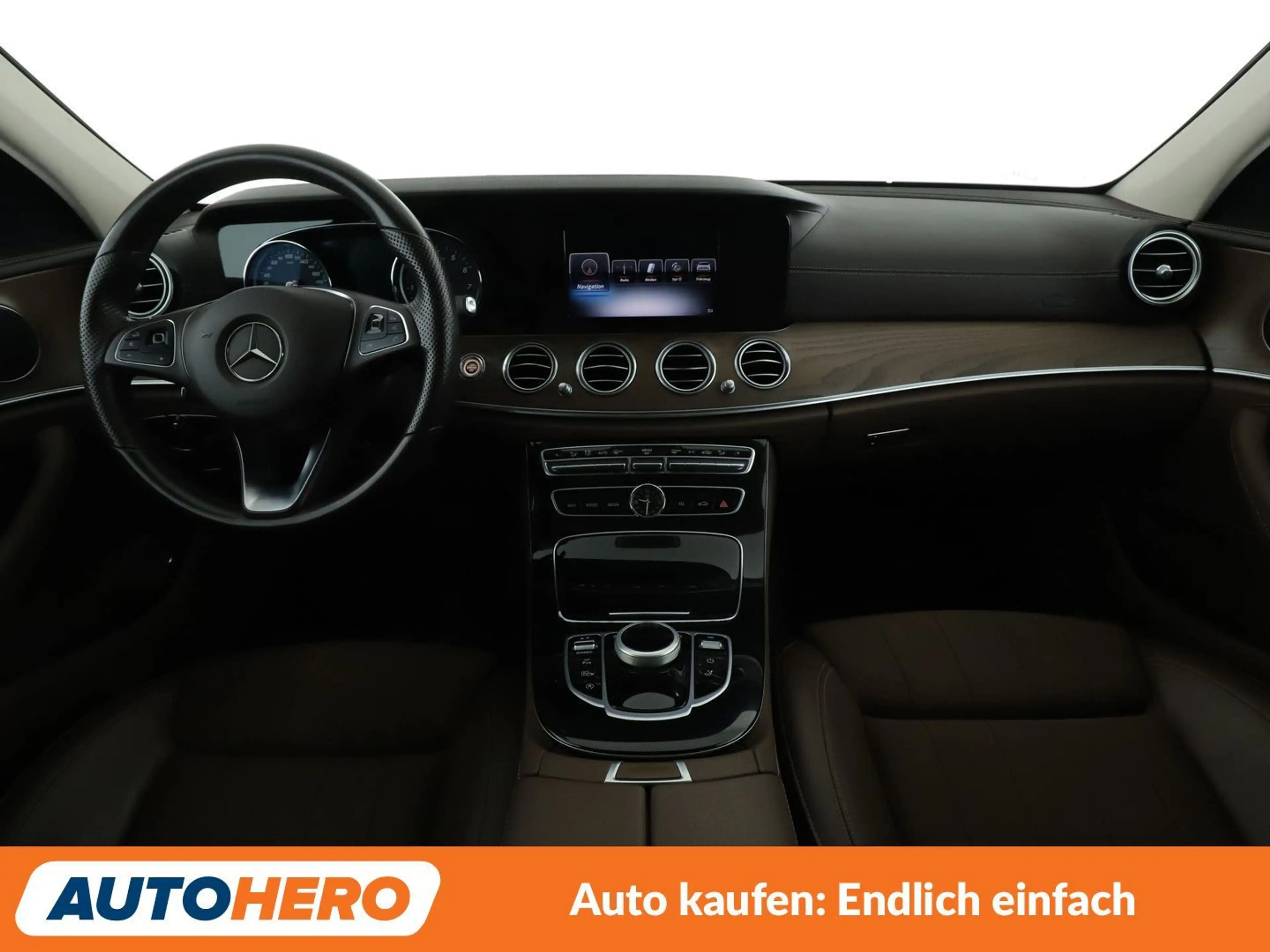 Mercedes-Benz E 250 T Avantgarde Aut.*LED*NAVI*TEMPO*CAM*PDC*SHZ*KLIMA — photo 12