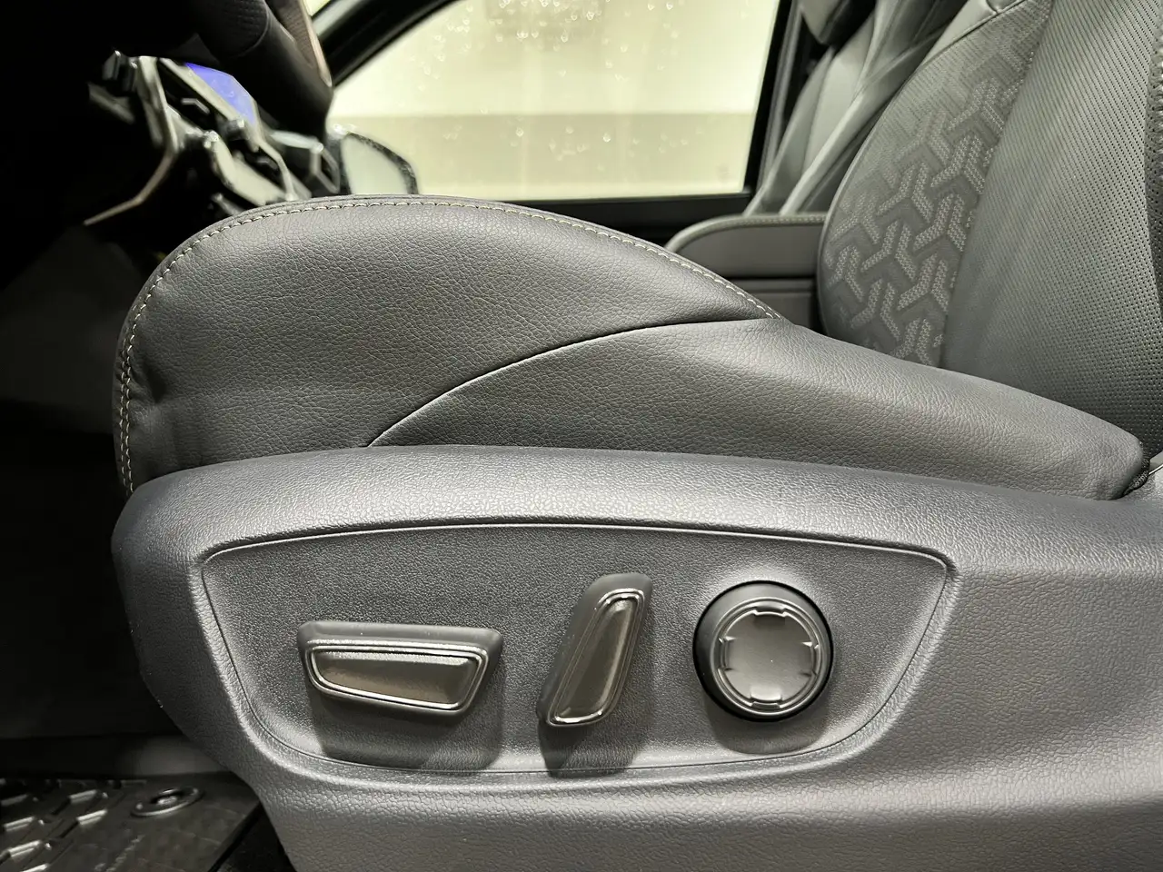 Toyota Tacoma снимка Toyota Tacoma