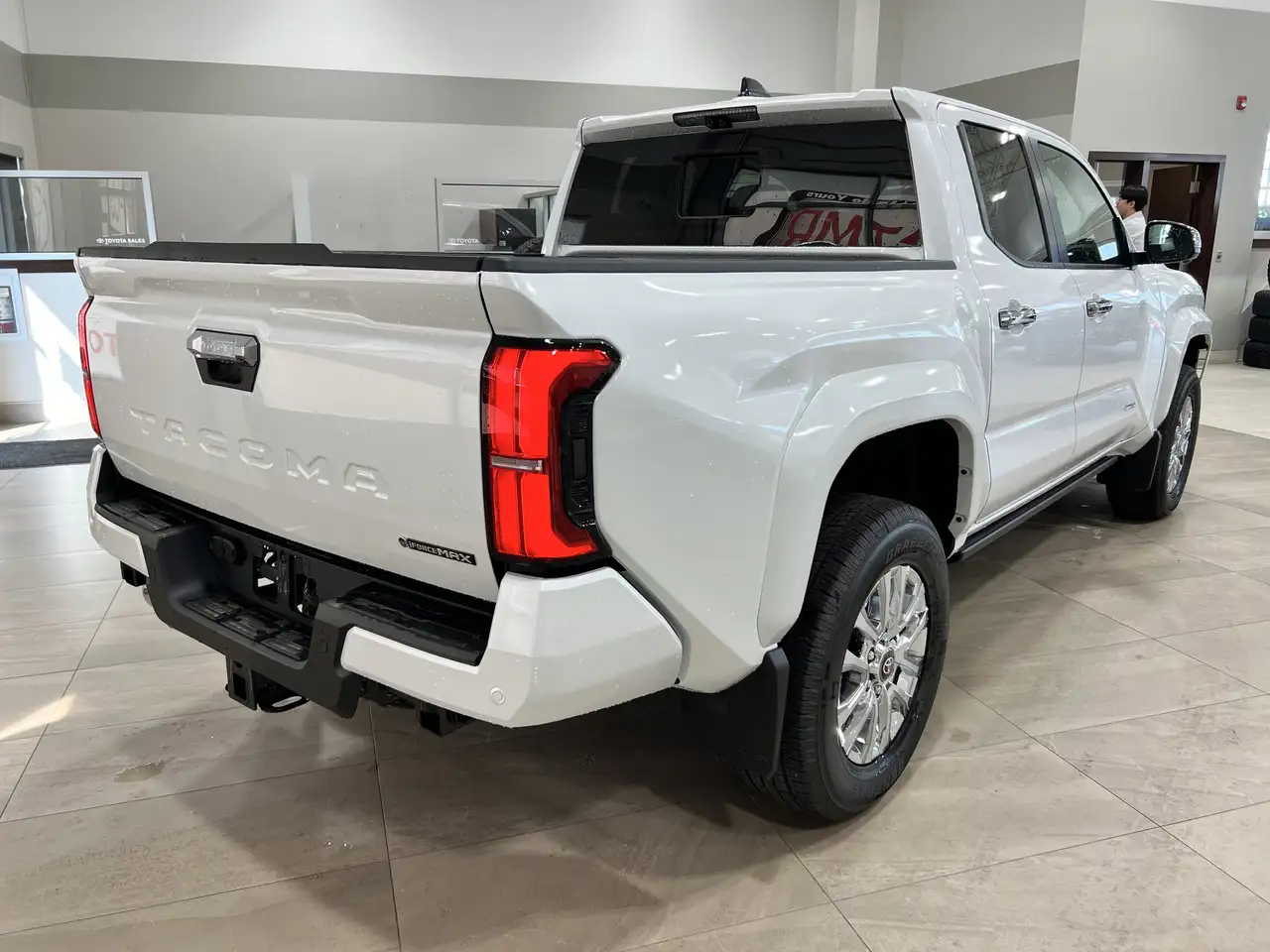 Toyota Tacoma снимка Toyota Tacoma