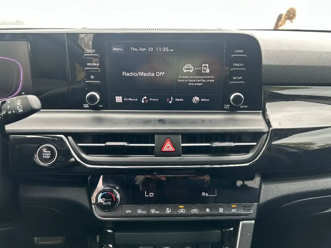 Kia Seltos снимка Kia Seltos